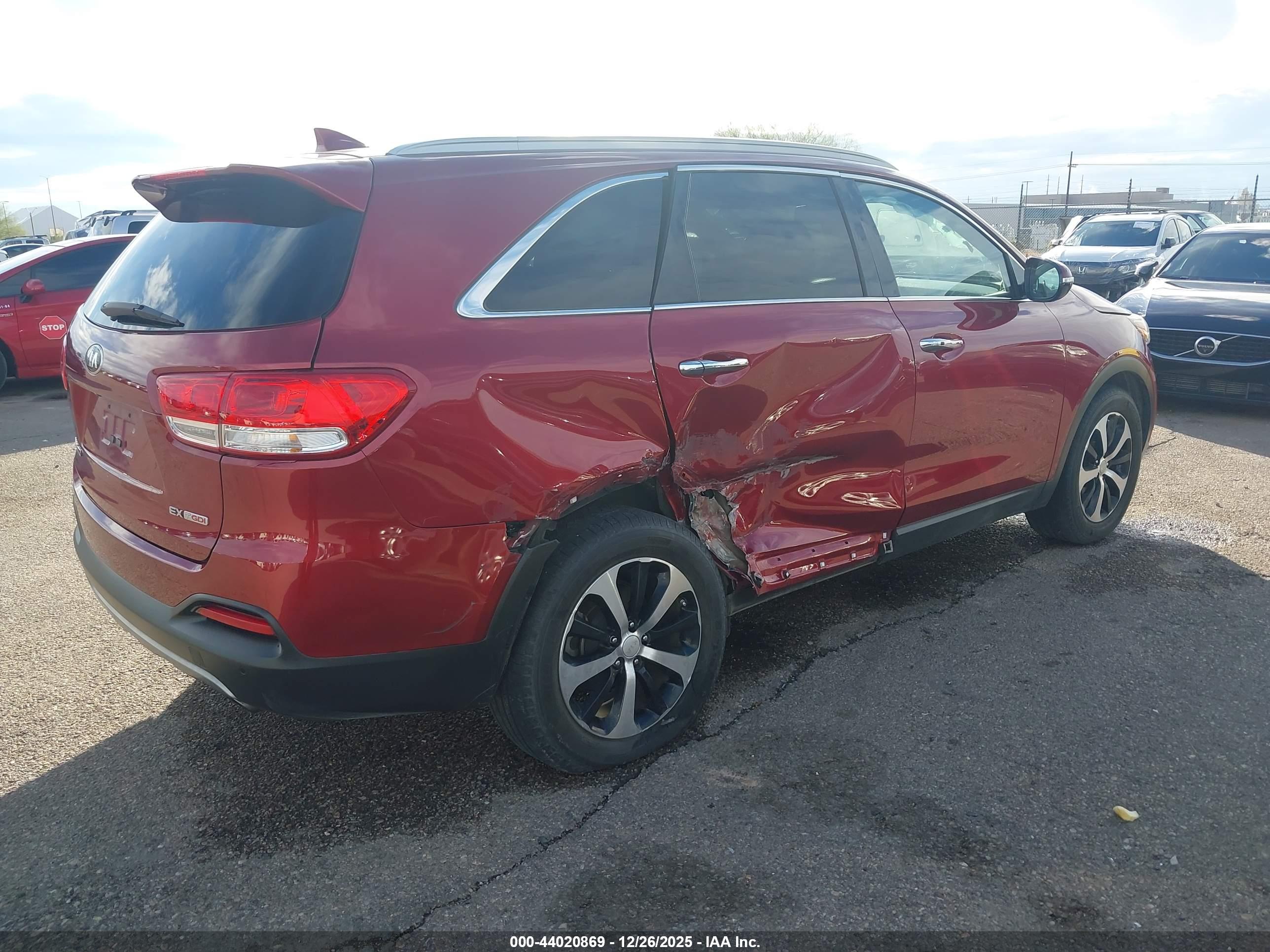 KIA SORENTO image 4