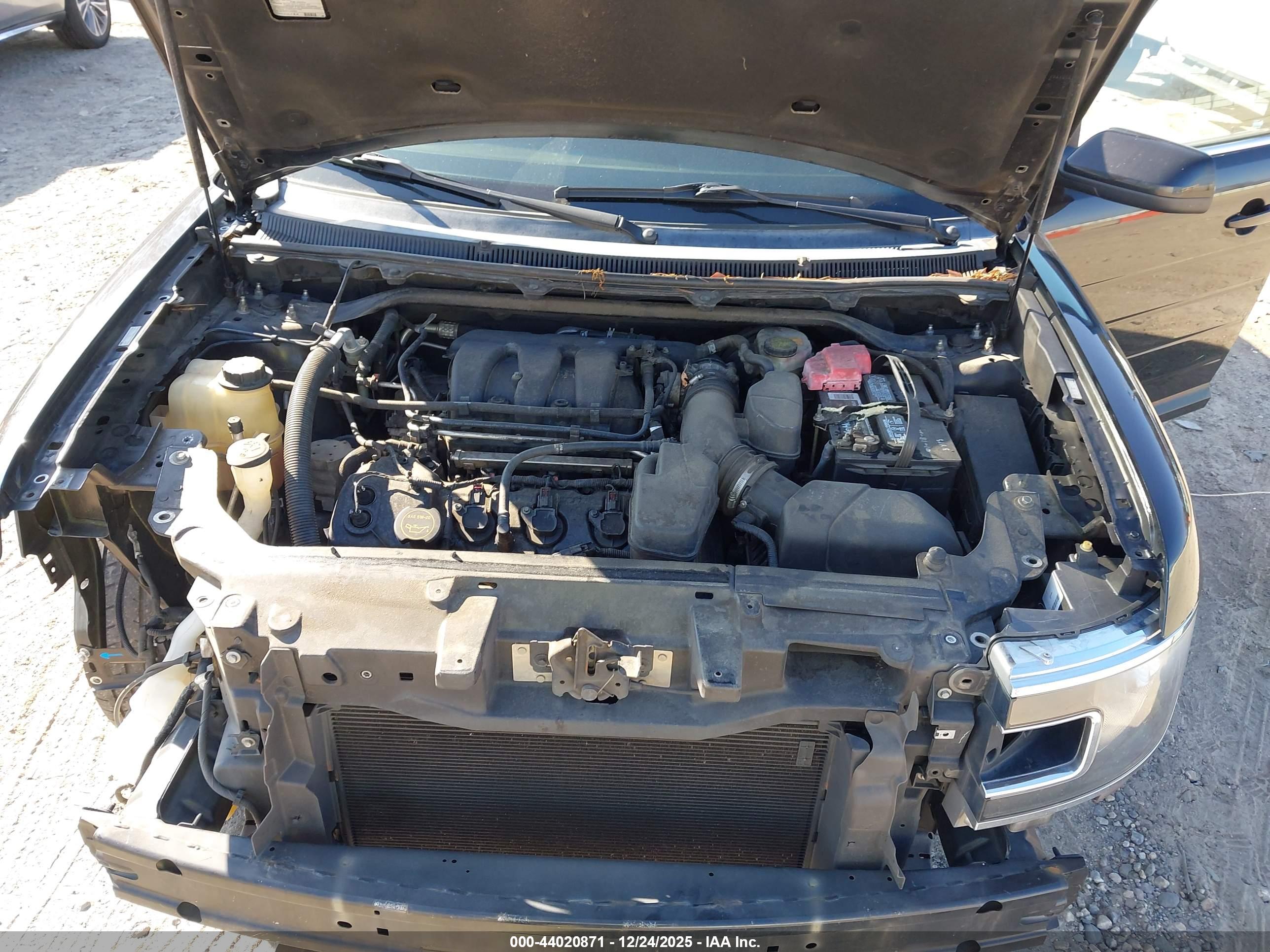 FORD FLEX image 10