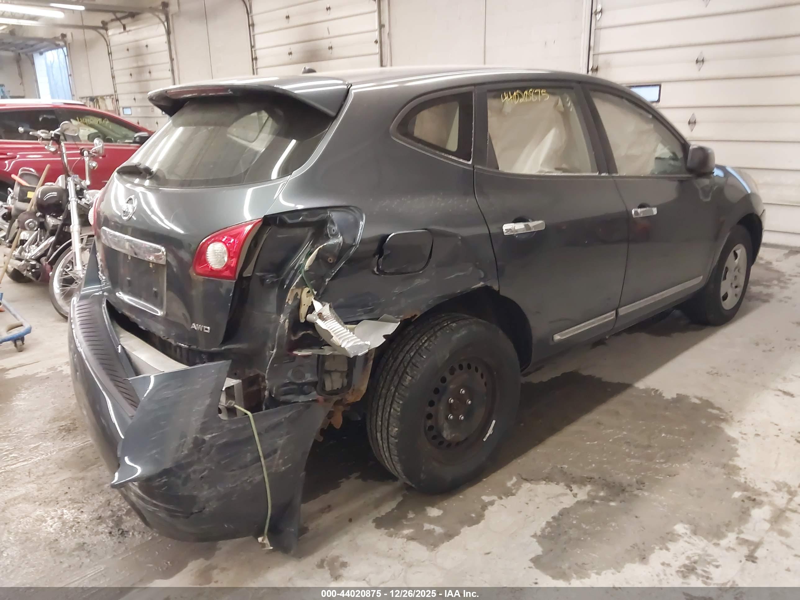 NISSAN ROGUE image 4