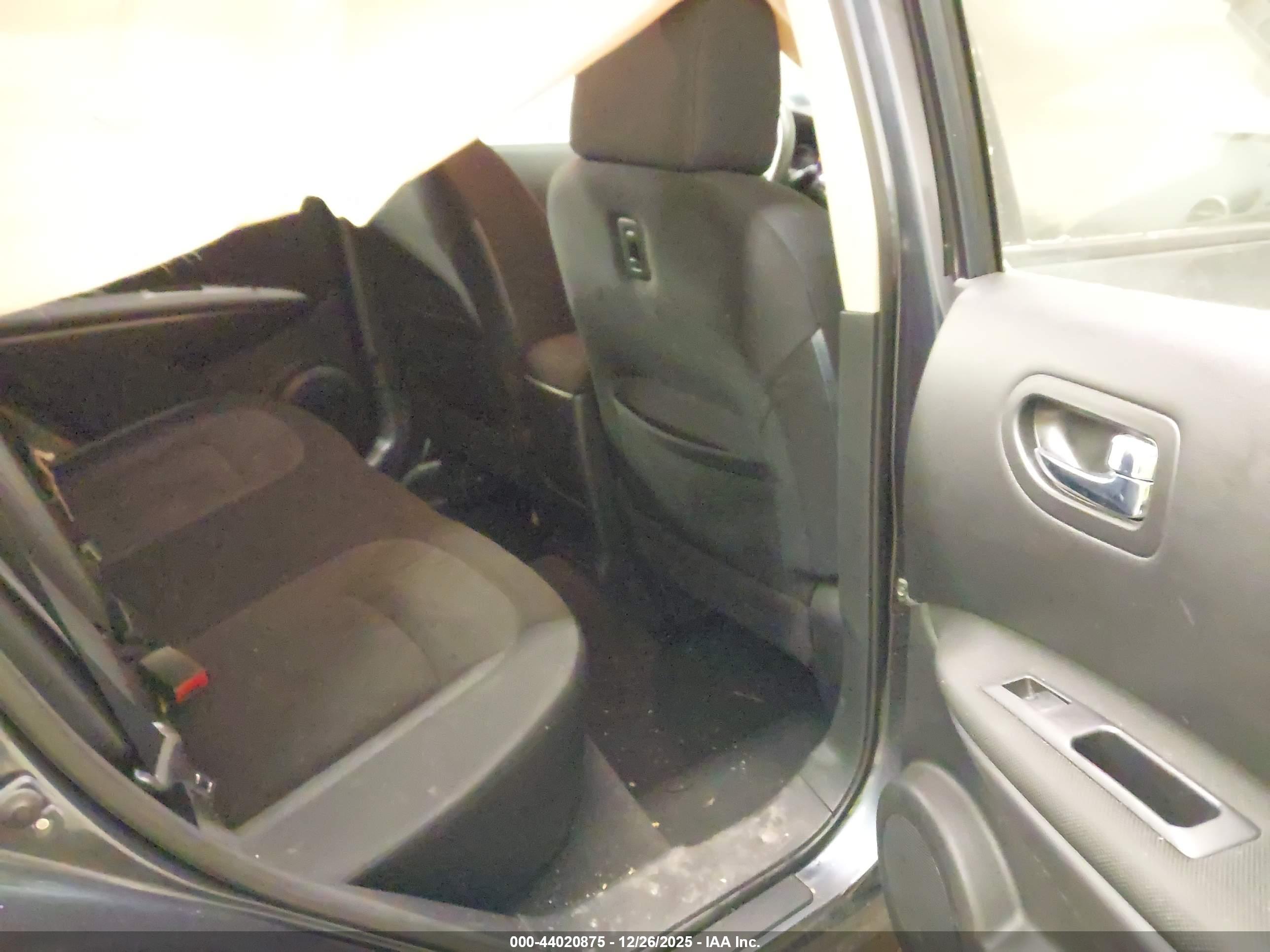 NISSAN ROGUE image 8