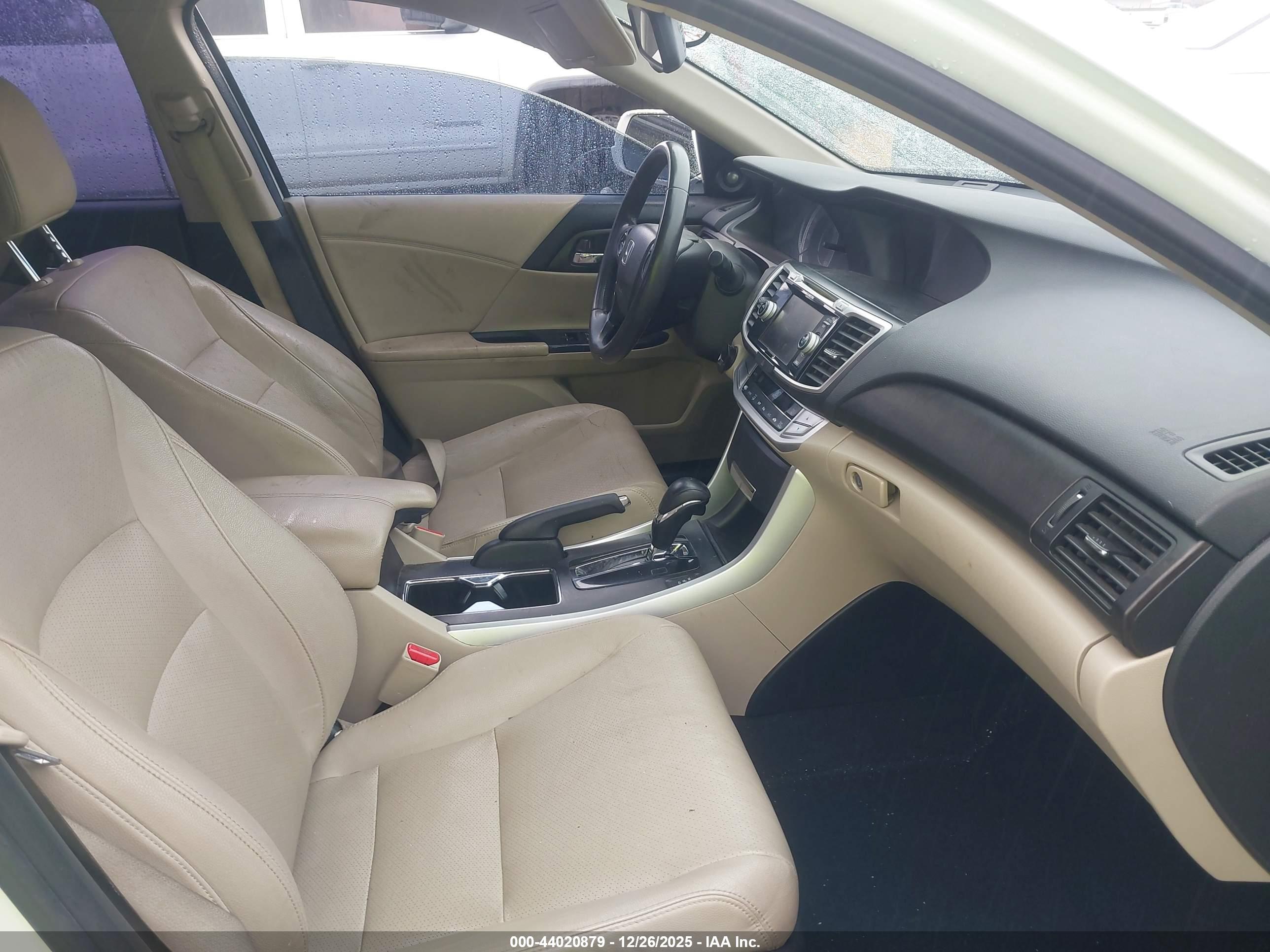 HONDA ACCORD image 5