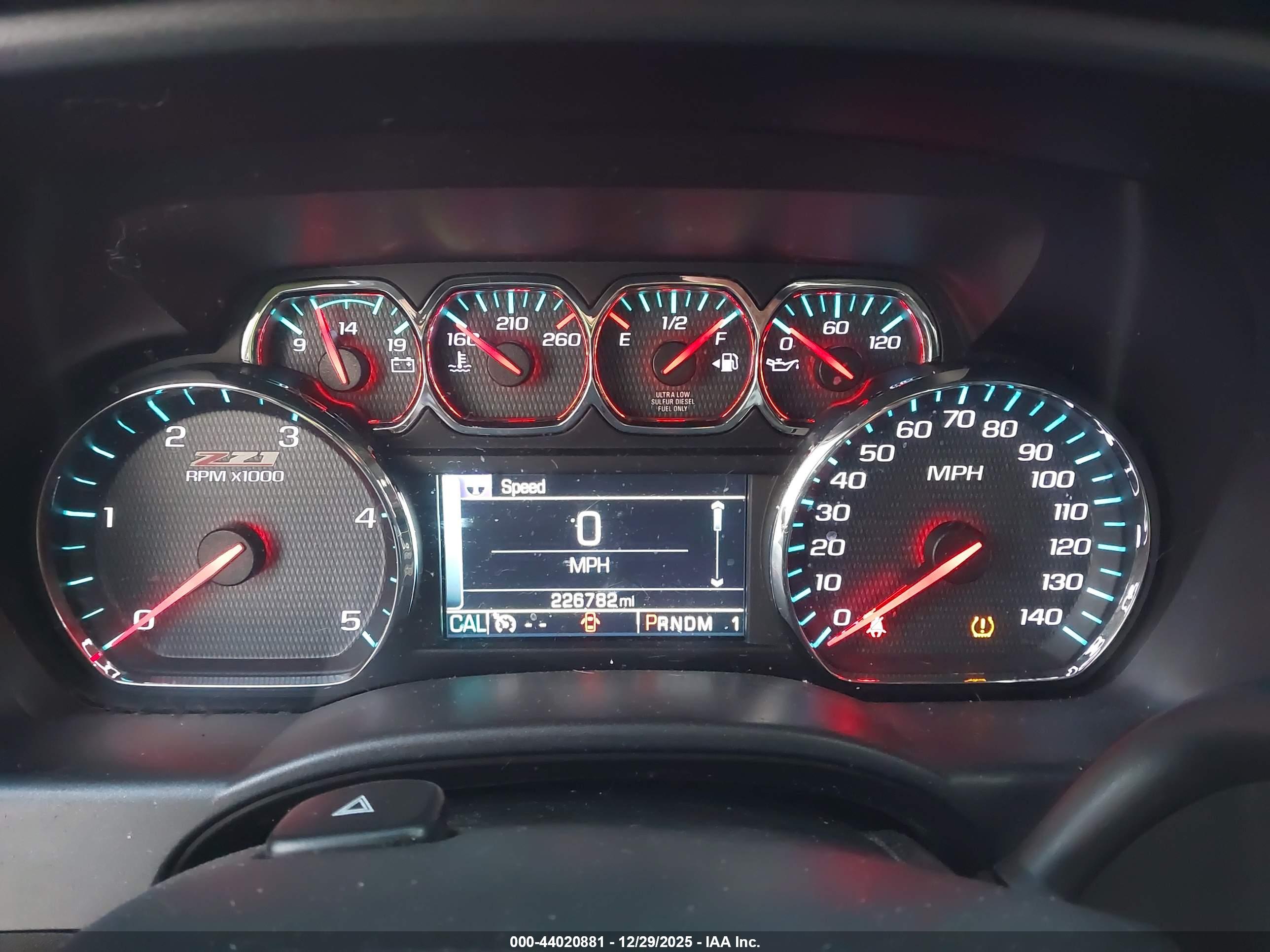 CHEVROLET SILVERADO image 7