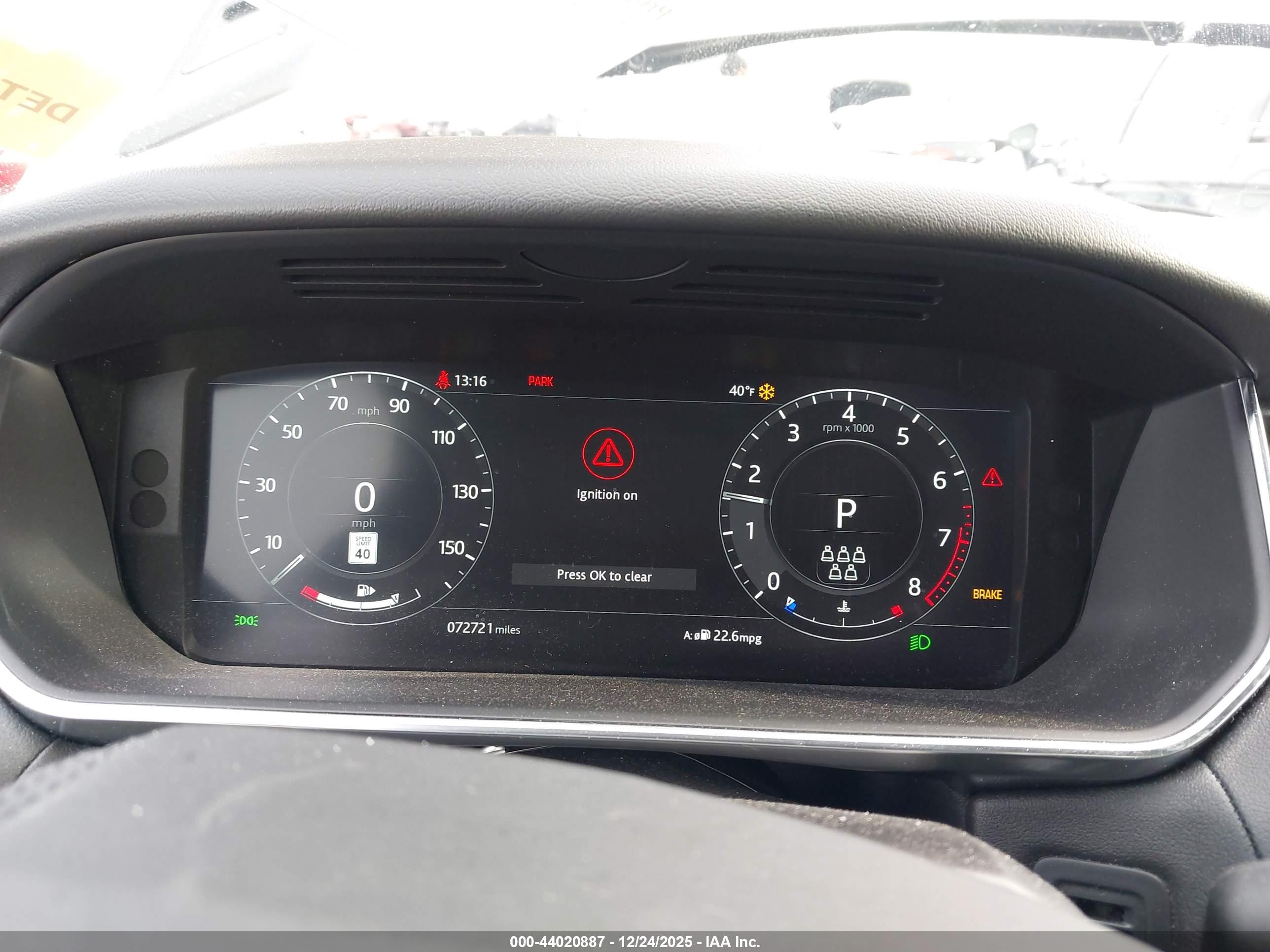LAND ROVER image 7
