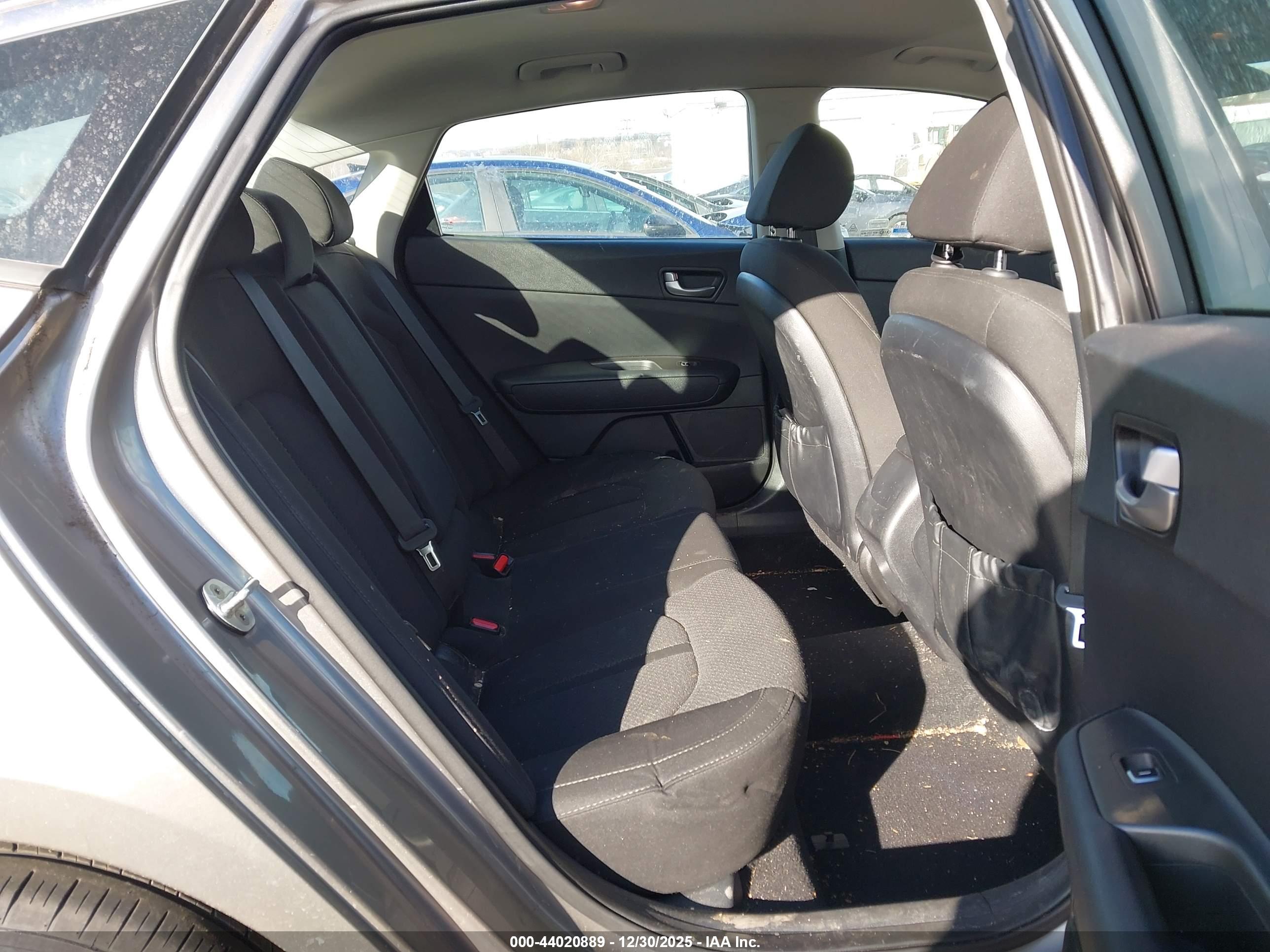 KIA OPTIMA image 8