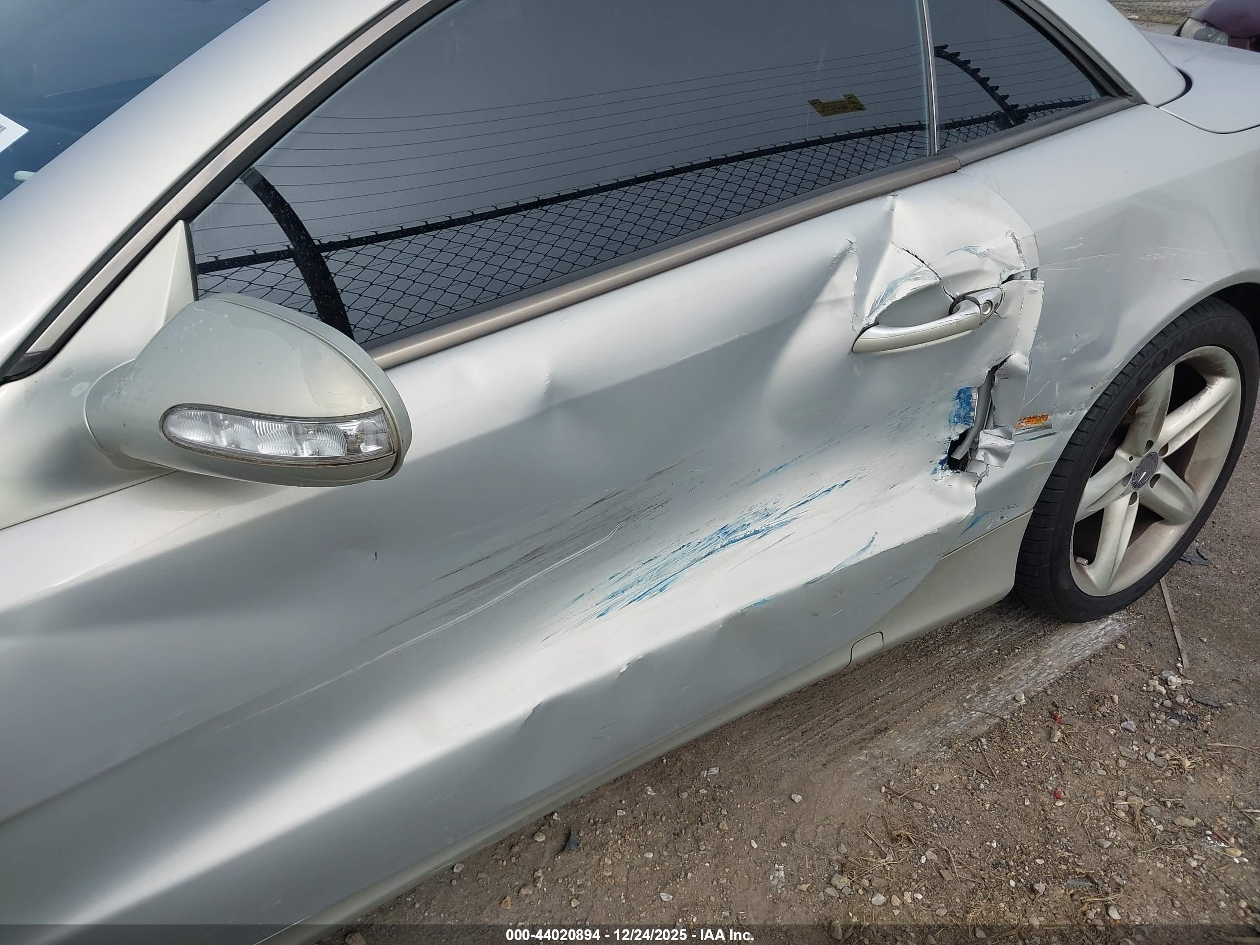MERCEDES-BENZ SL image 6
