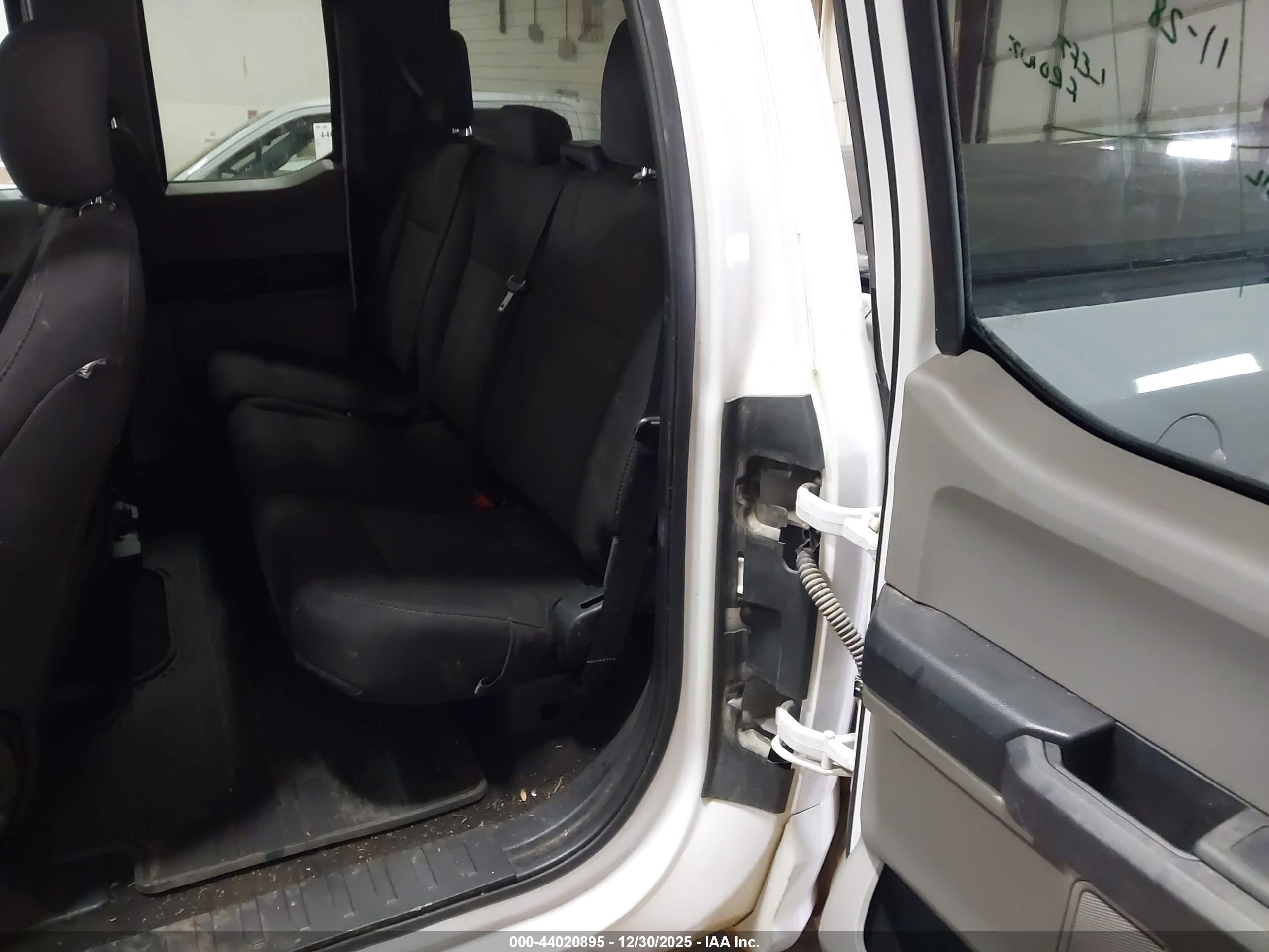 FORD F-150 image 8