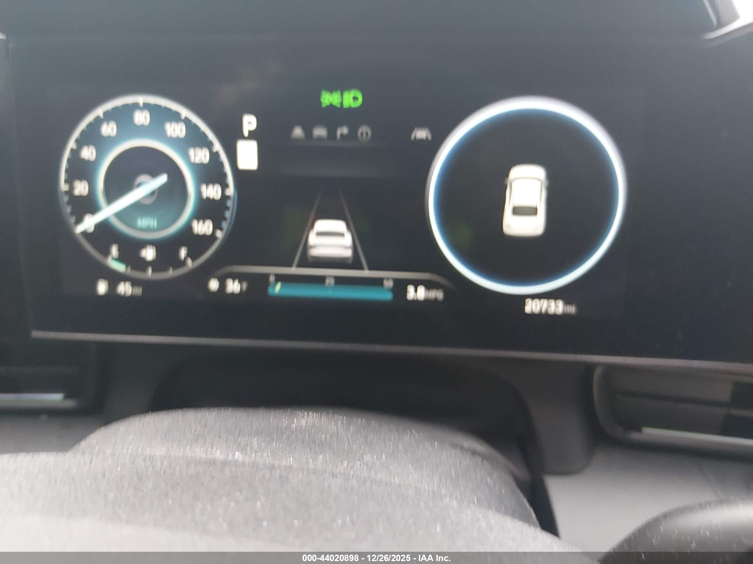 HYUNDAI ELANTRA image 7