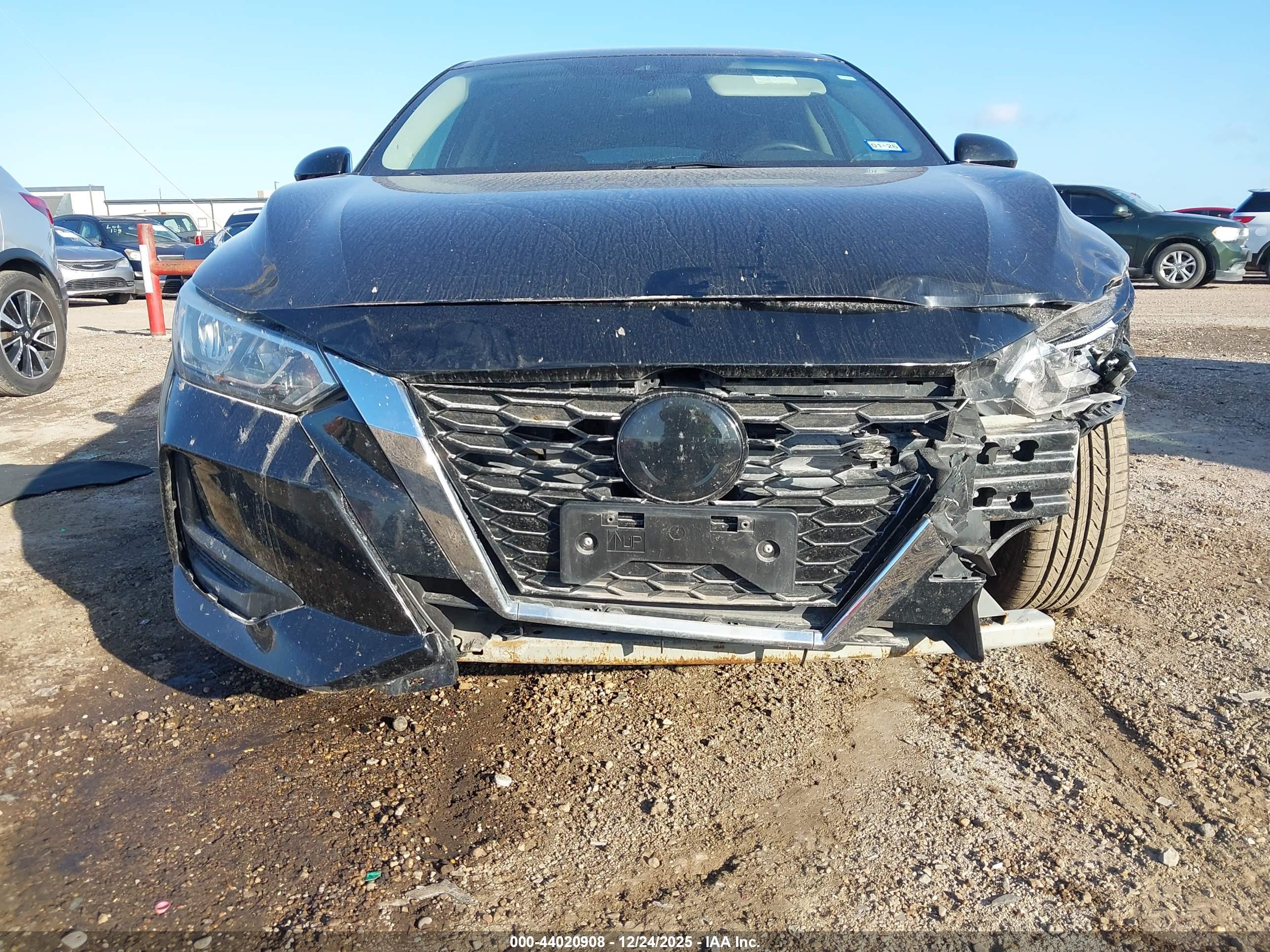 NISSAN SENTRA image 6