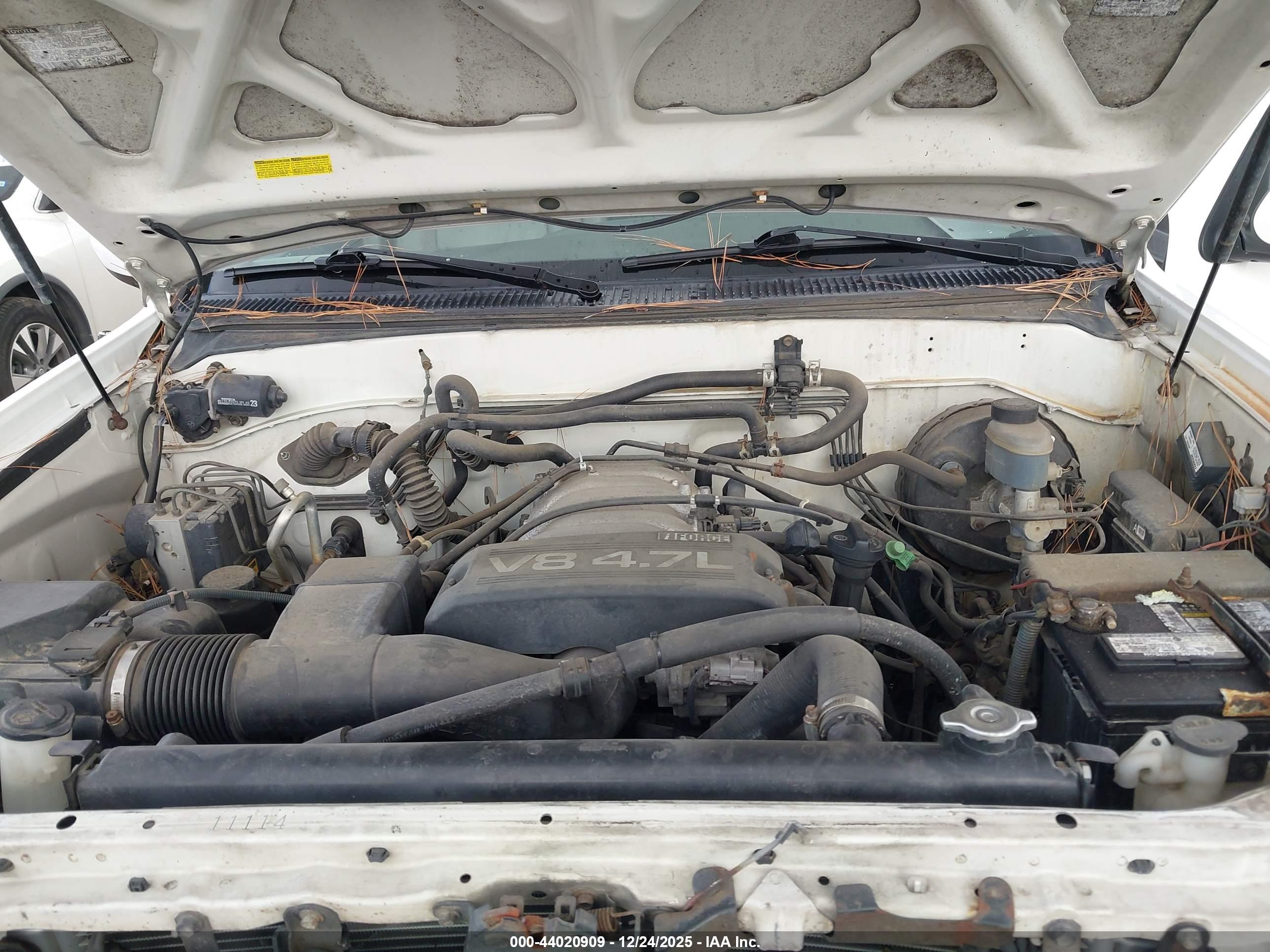TOYOTA SEQUOIA image 10