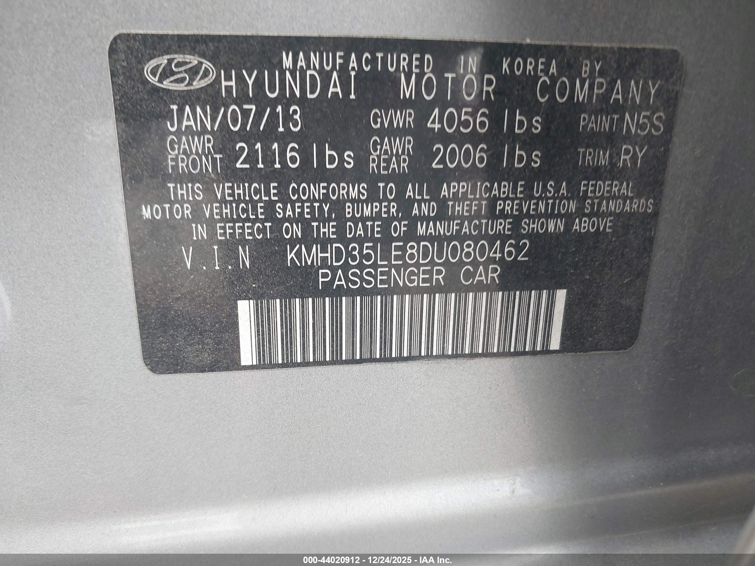 HYUNDAI ELANTRA image 9