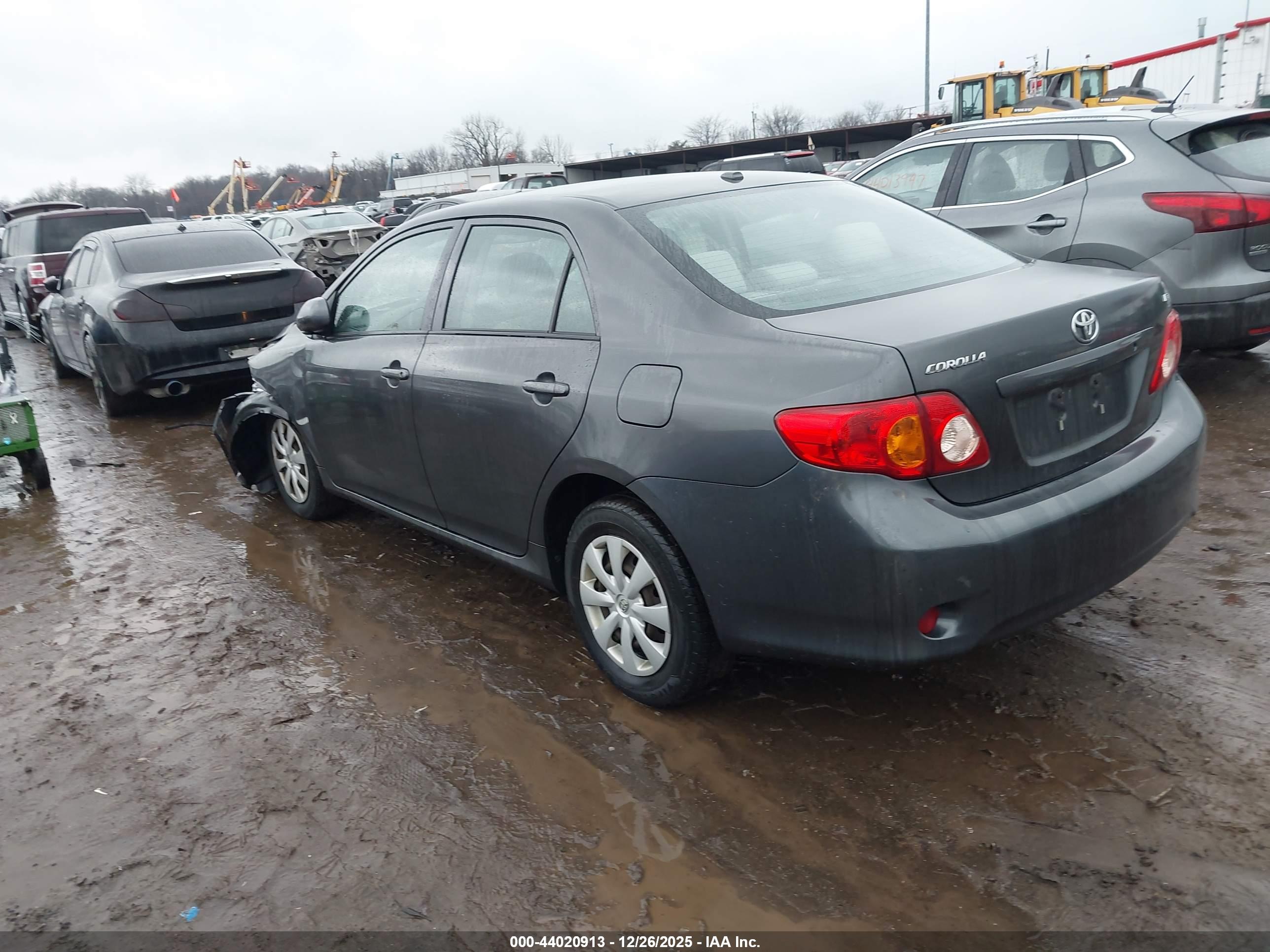 TOYOTA COROLLA image 3
