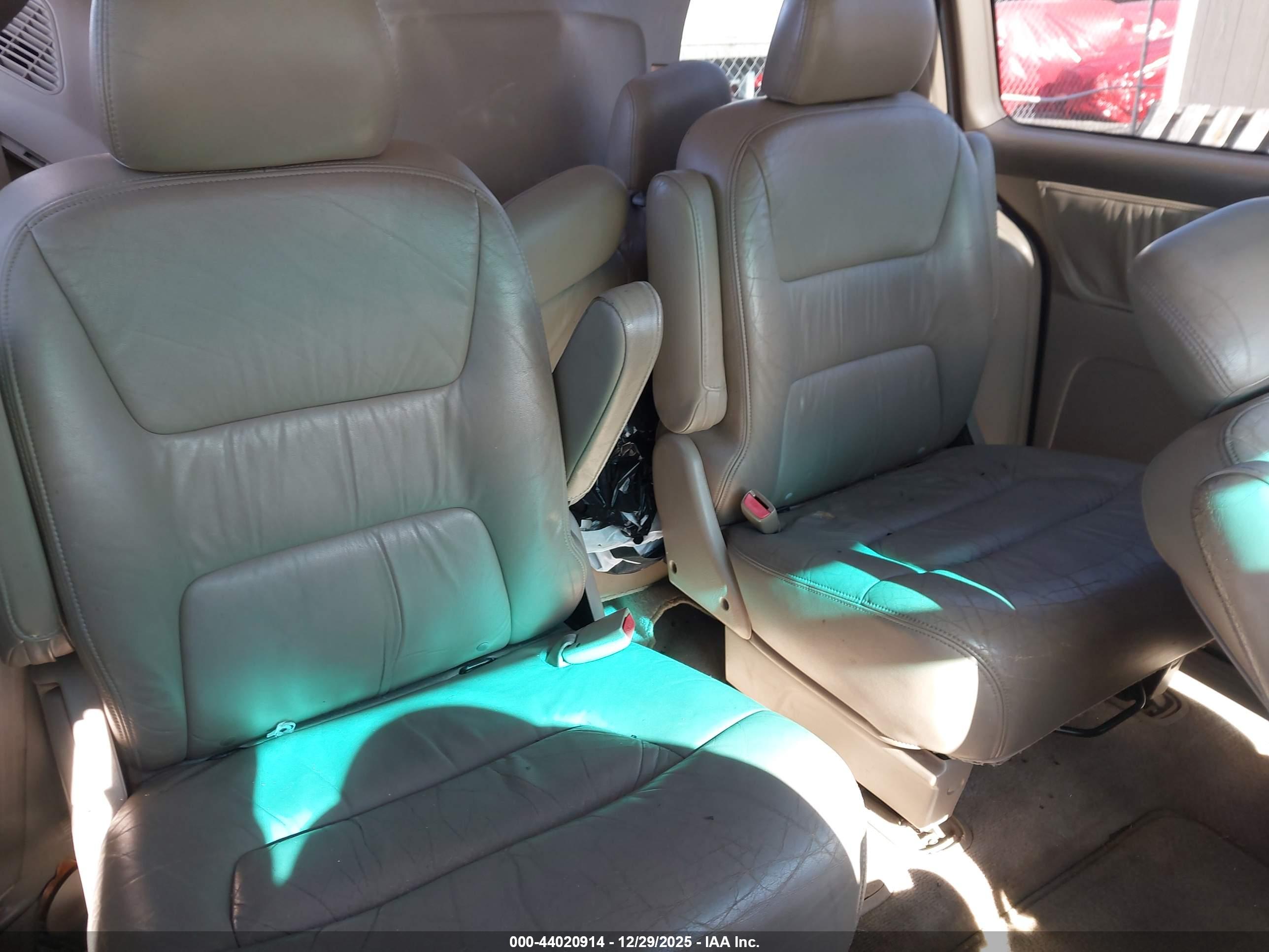 HONDA ODYSSEY image 8