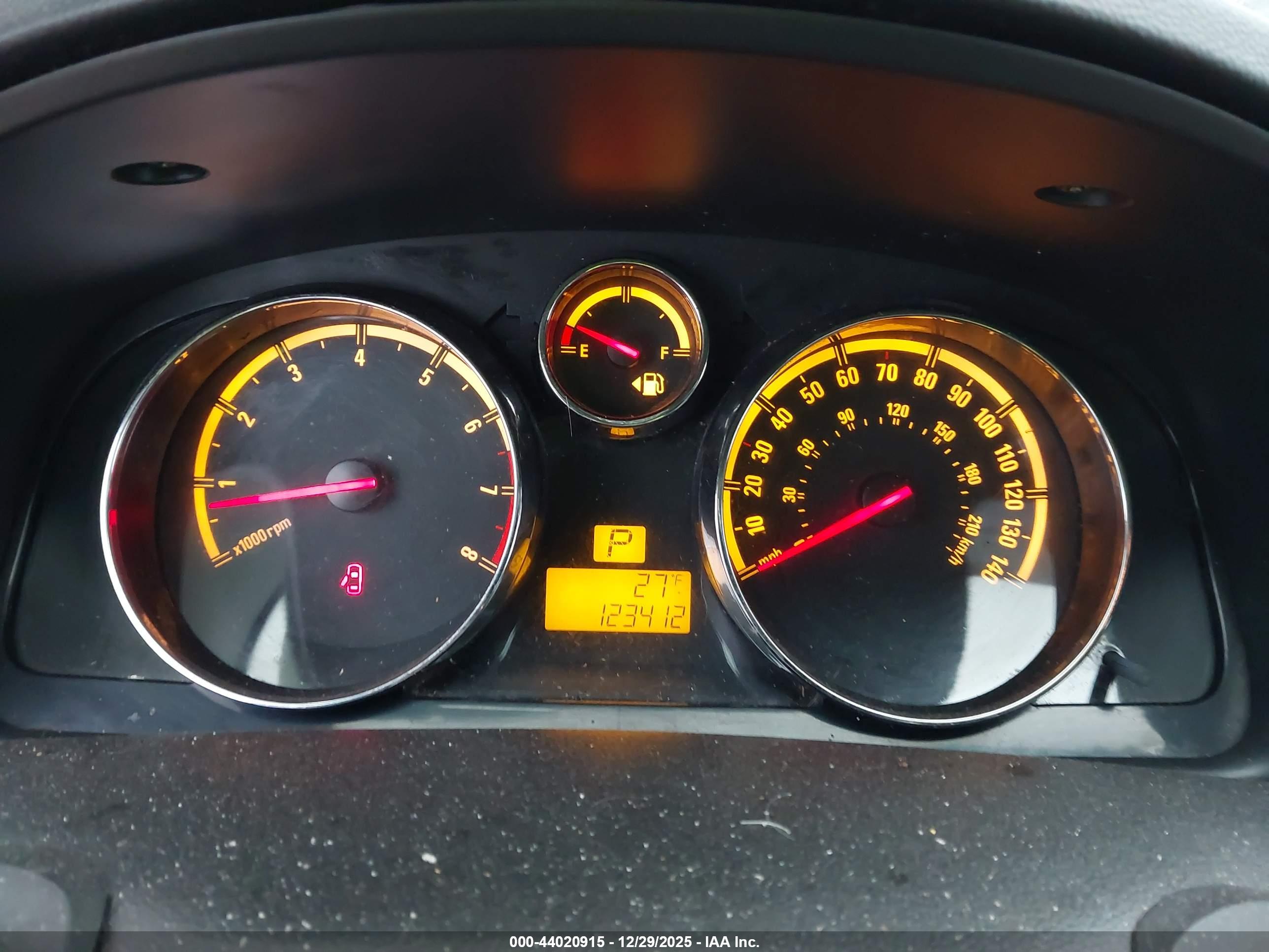 SATURN VUE image 7