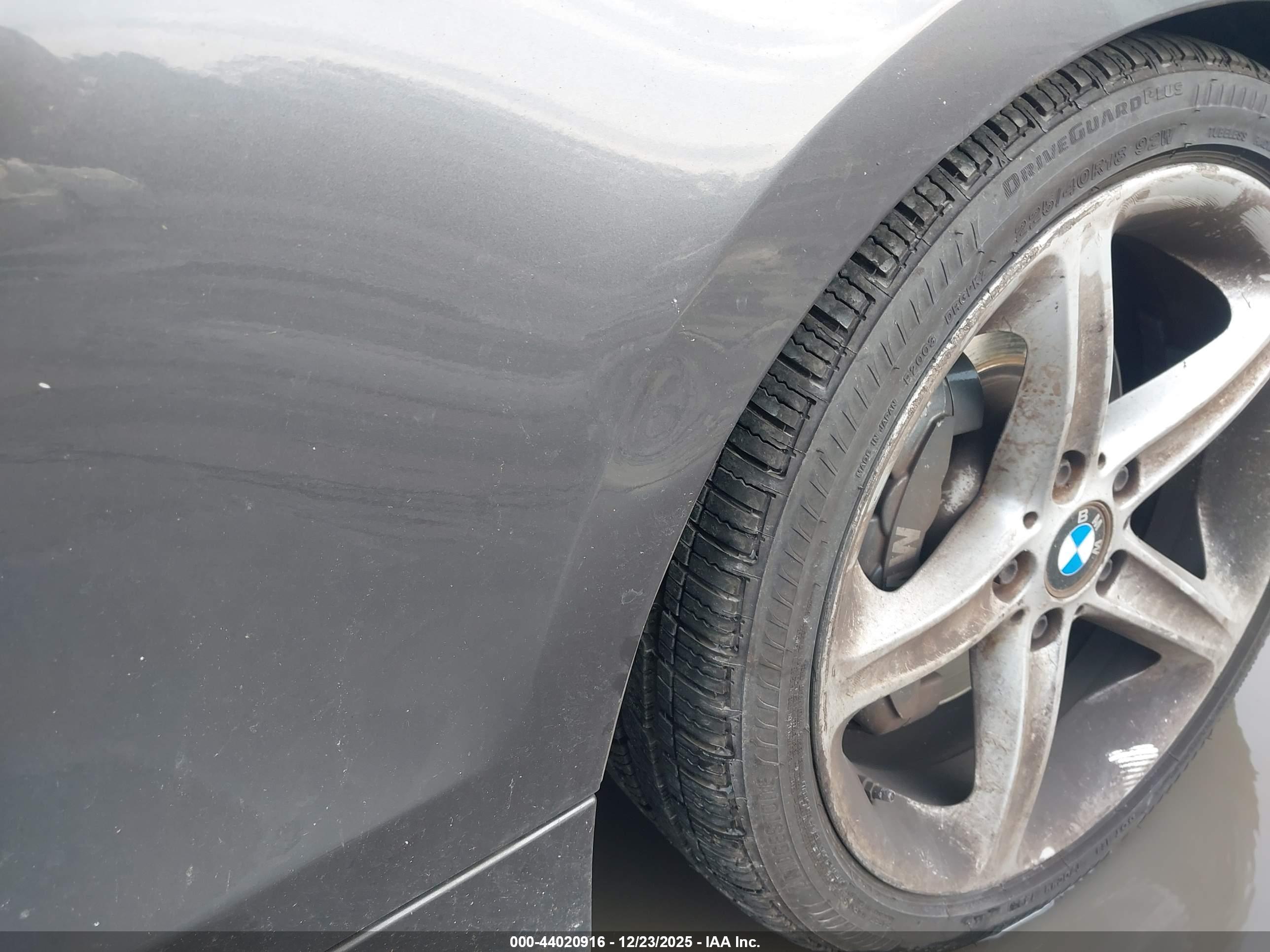 BMW 135I image 6
