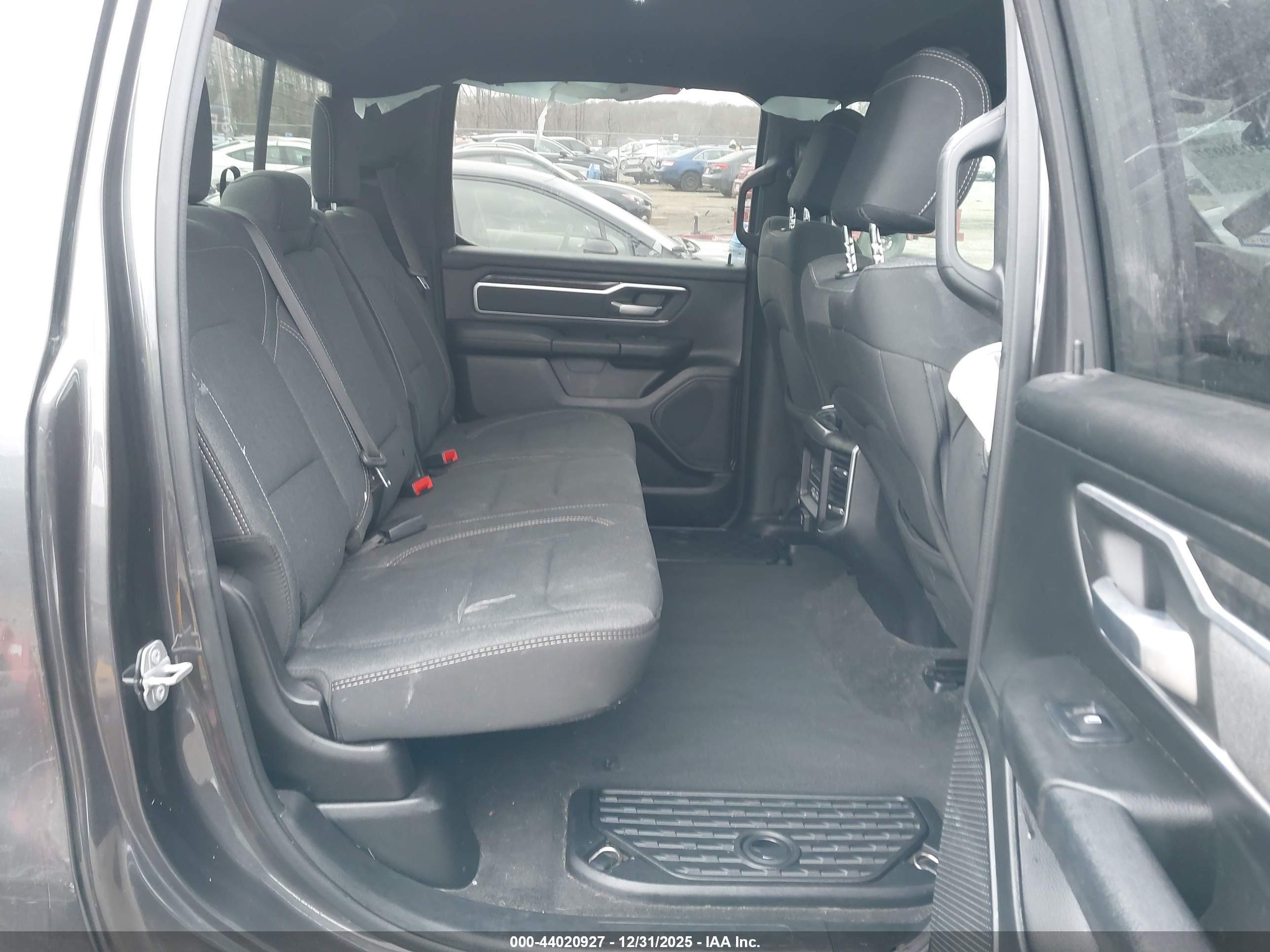 RAM 1500 image 8