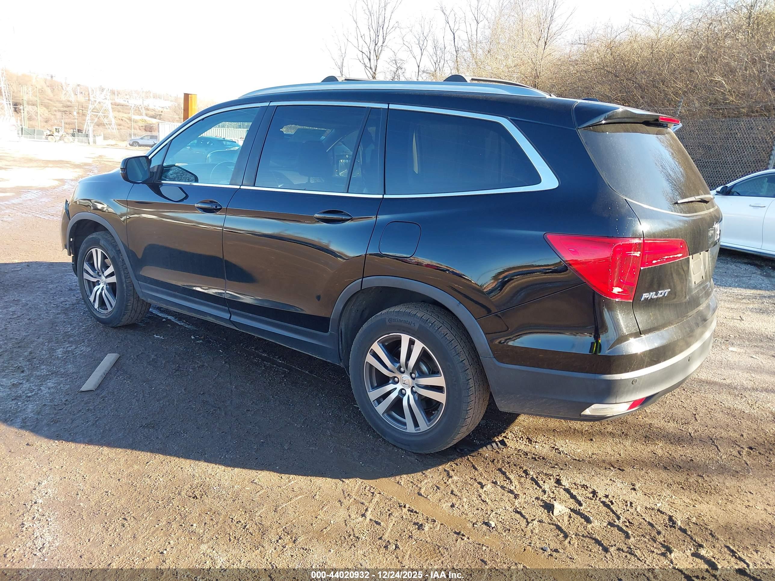 HONDA PILOT image 3
