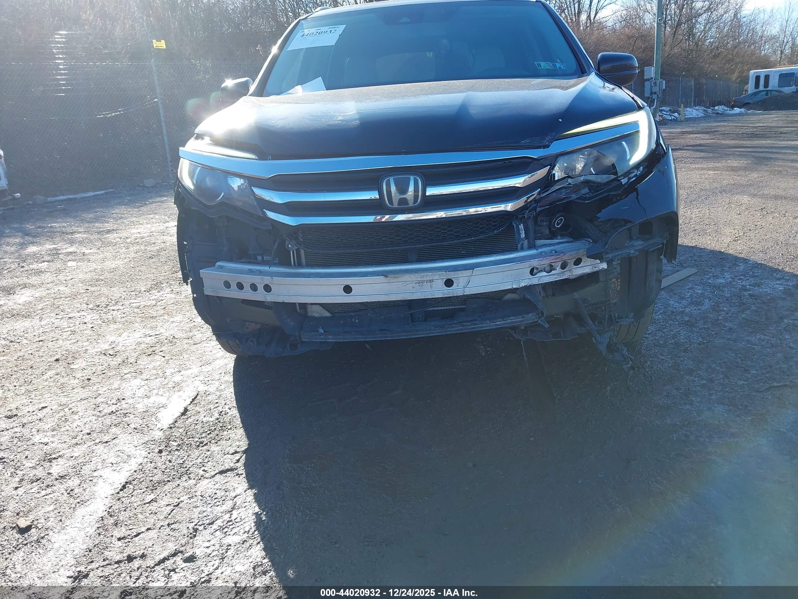 HONDA PILOT image 6
