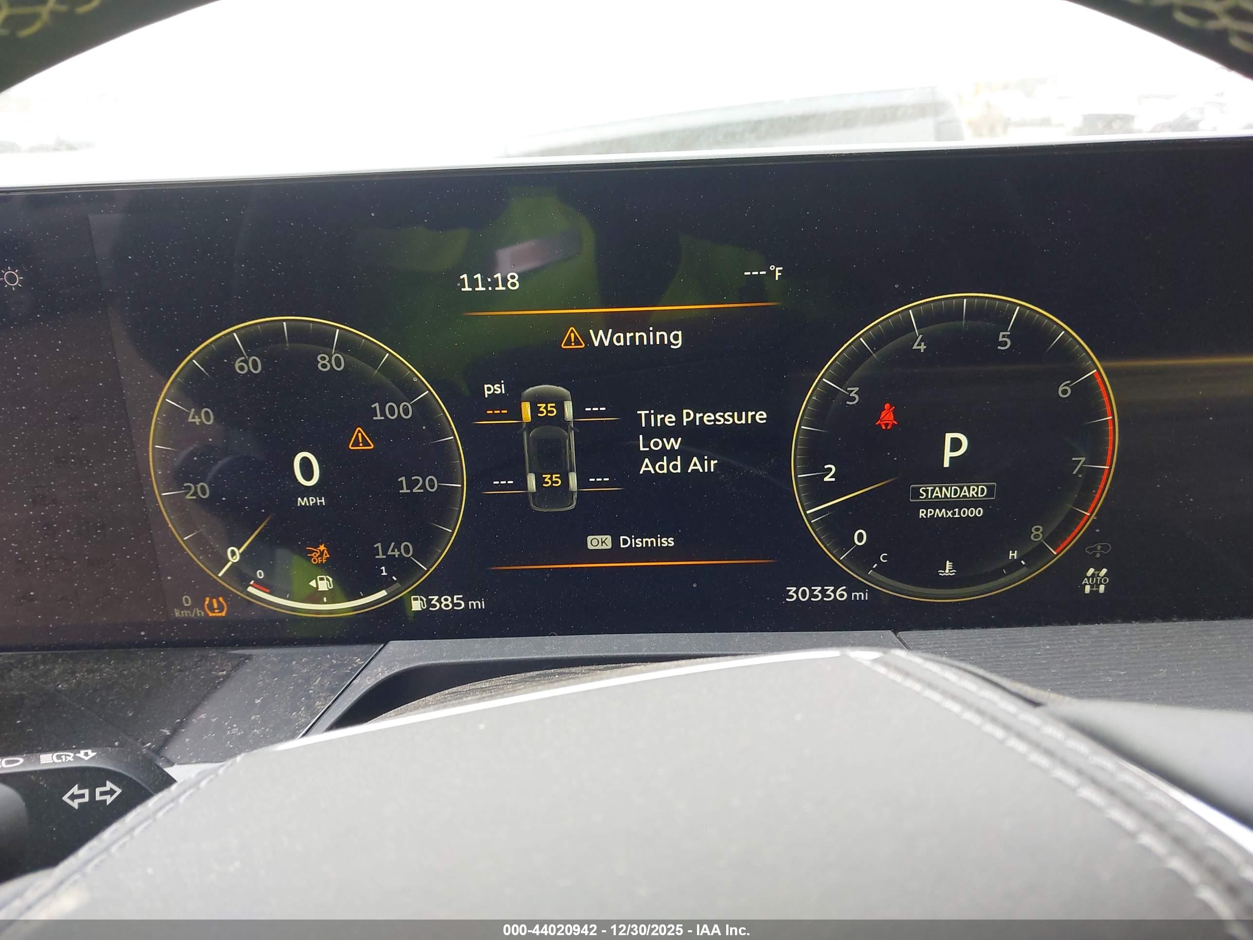 INFINITI QX80 image 7