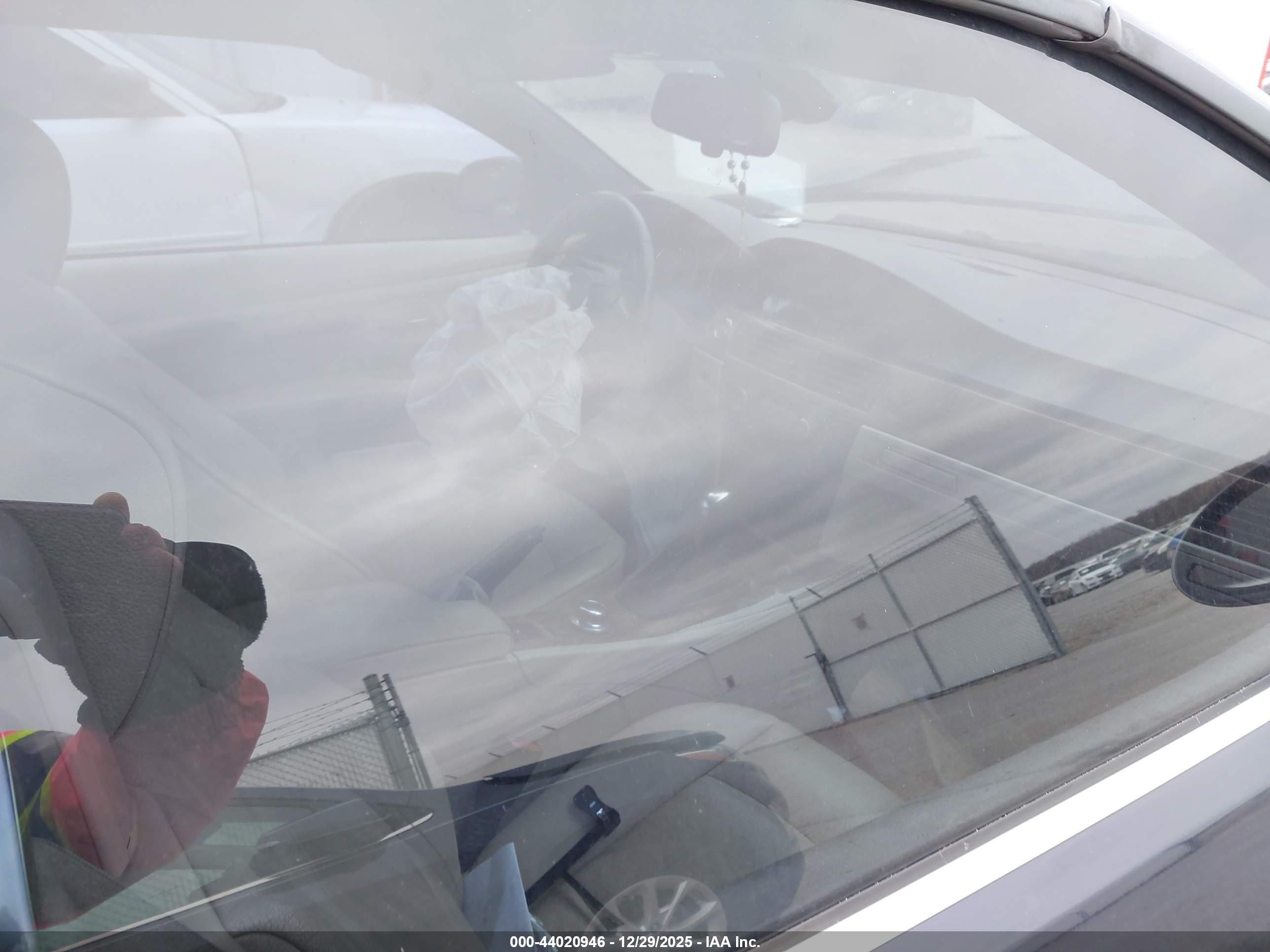 BMW 328I image 5