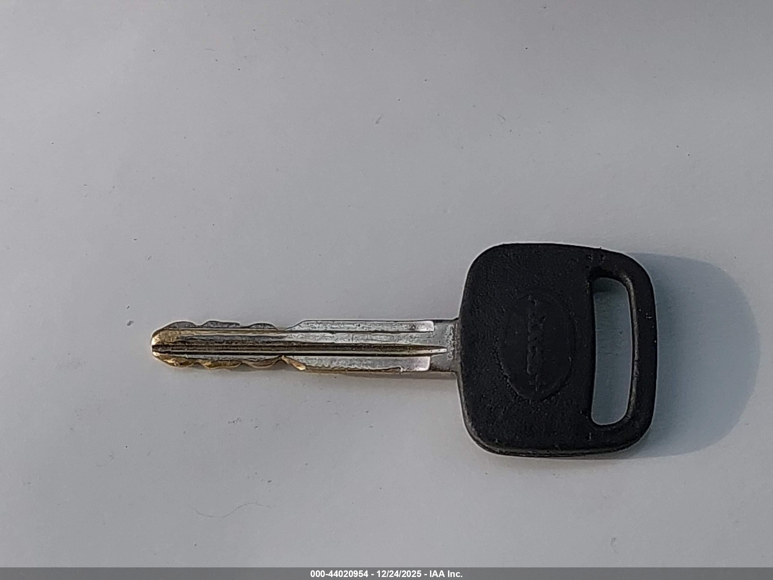 TOYOTA YARIS image 11