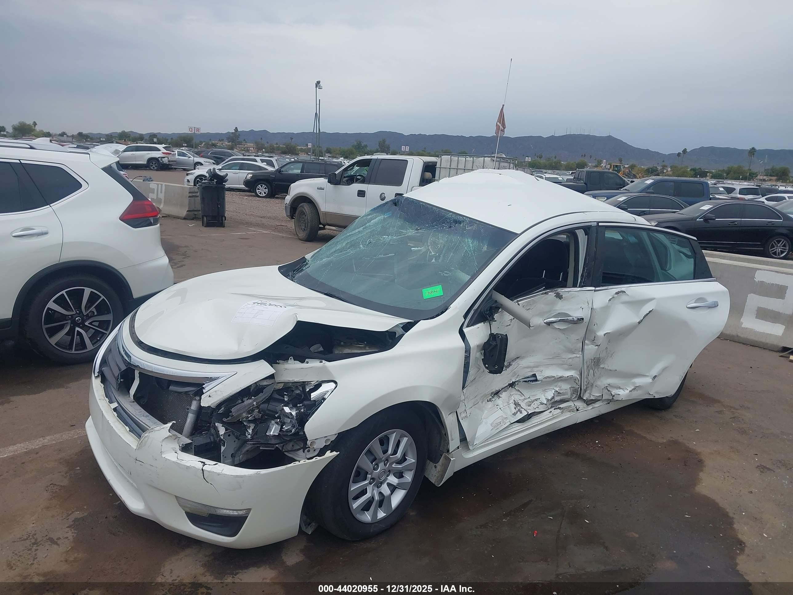 NISSAN ALTIMA image 6