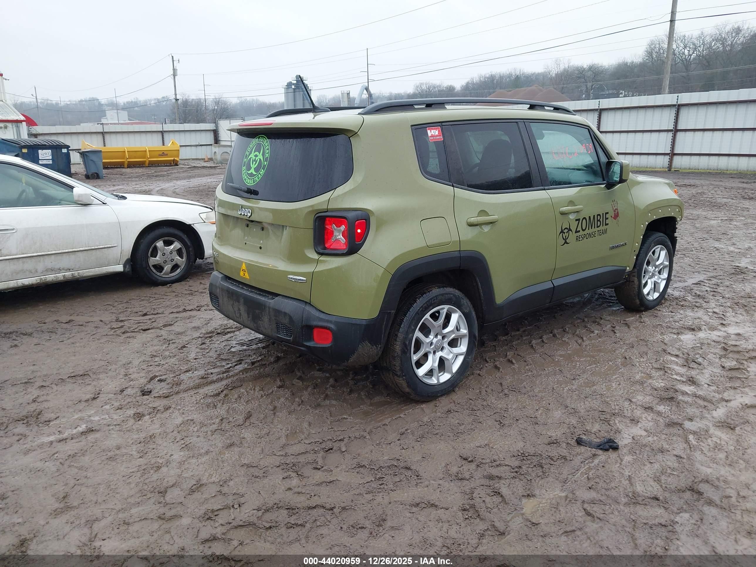 JEEP RENEGADE image 4