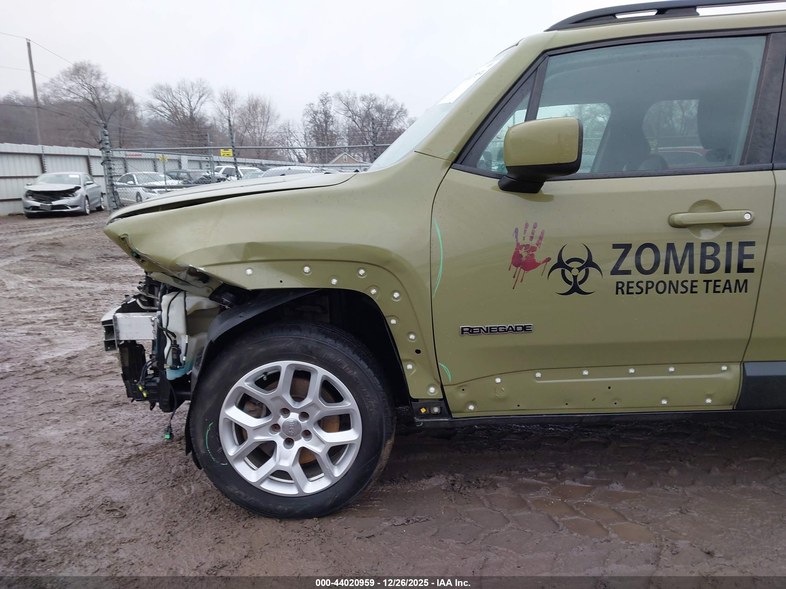 JEEP RENEGADE image 6