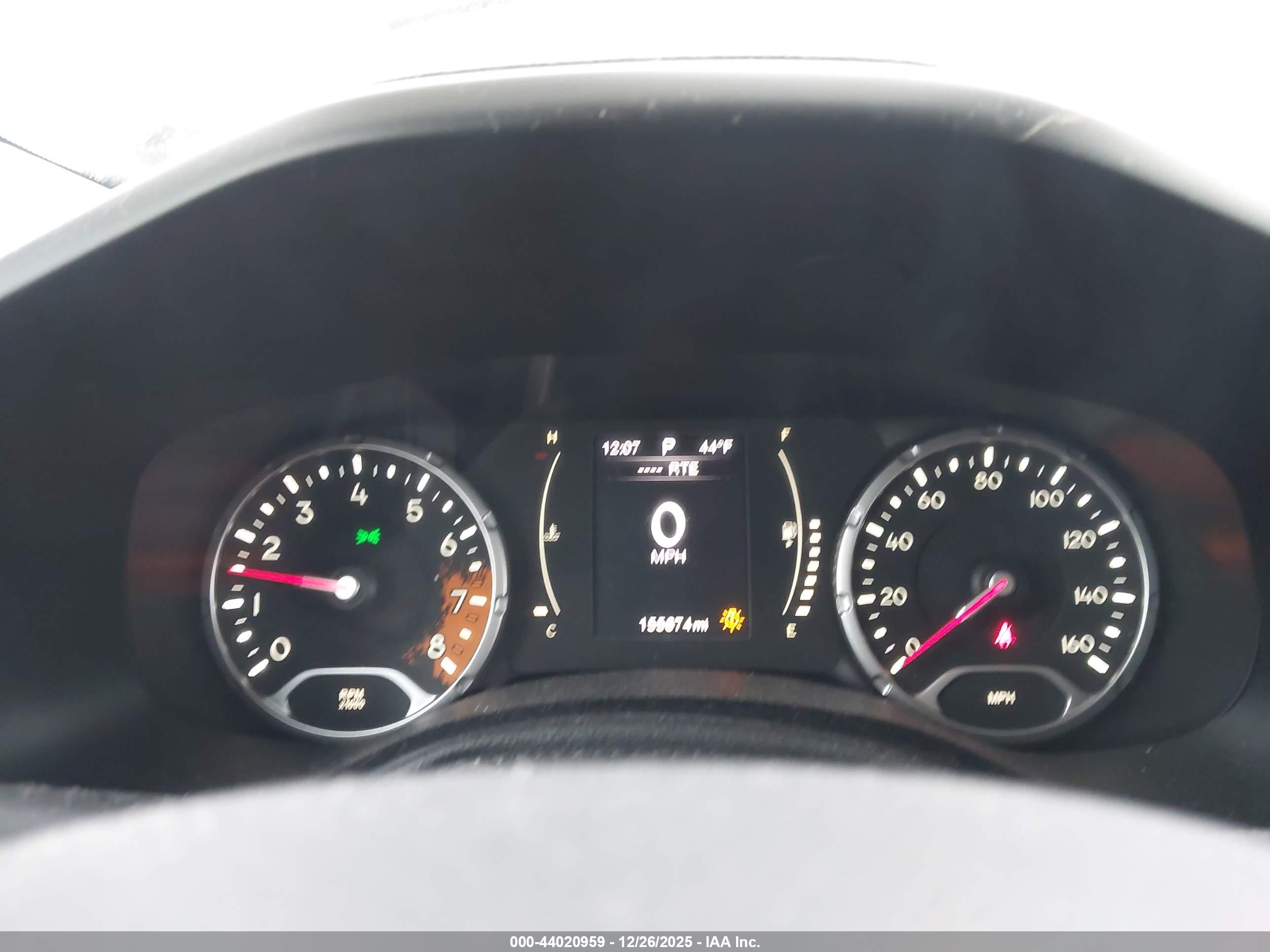 JEEP RENEGADE image 7