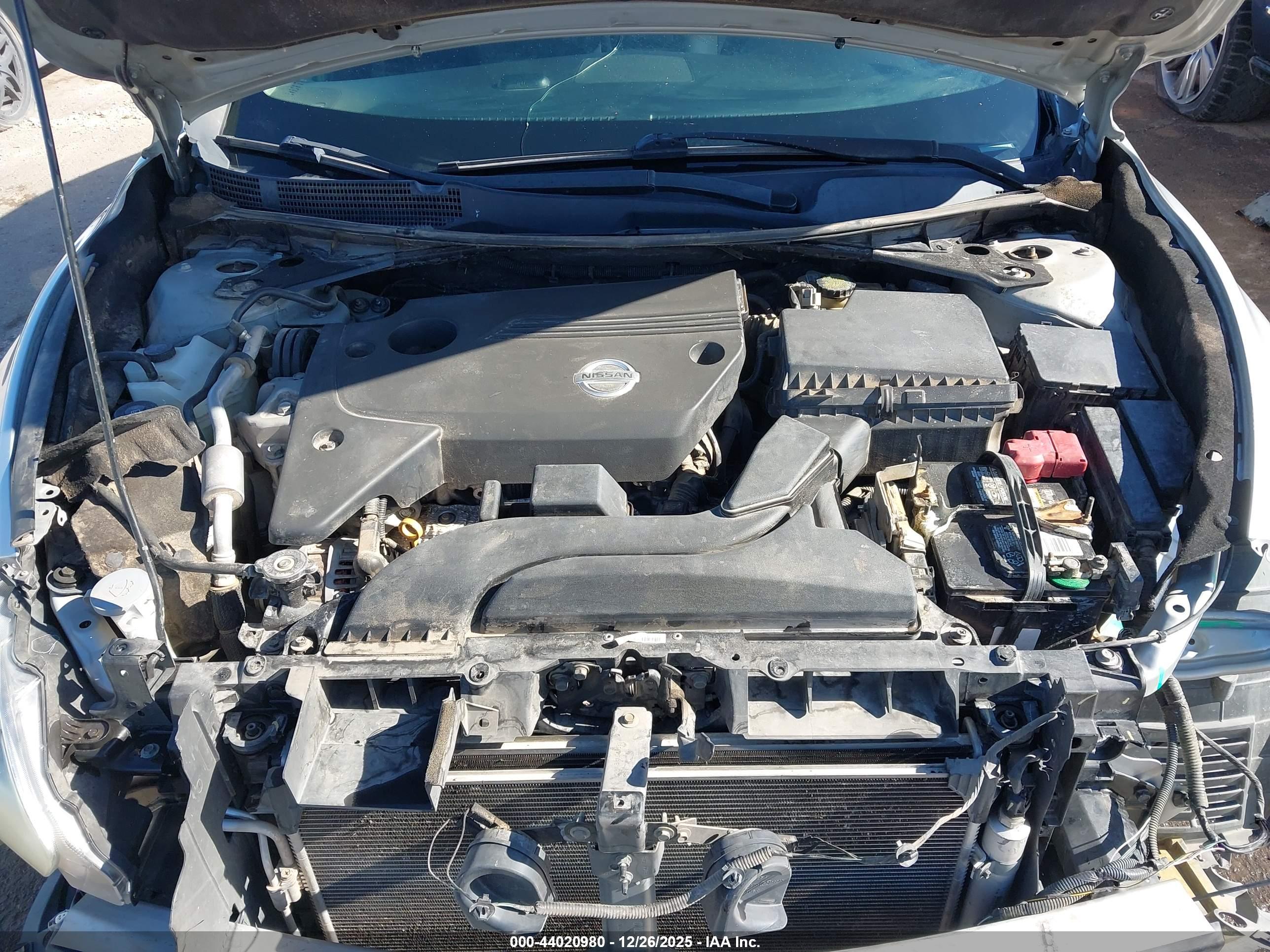 NISSAN ALTIMA image 10