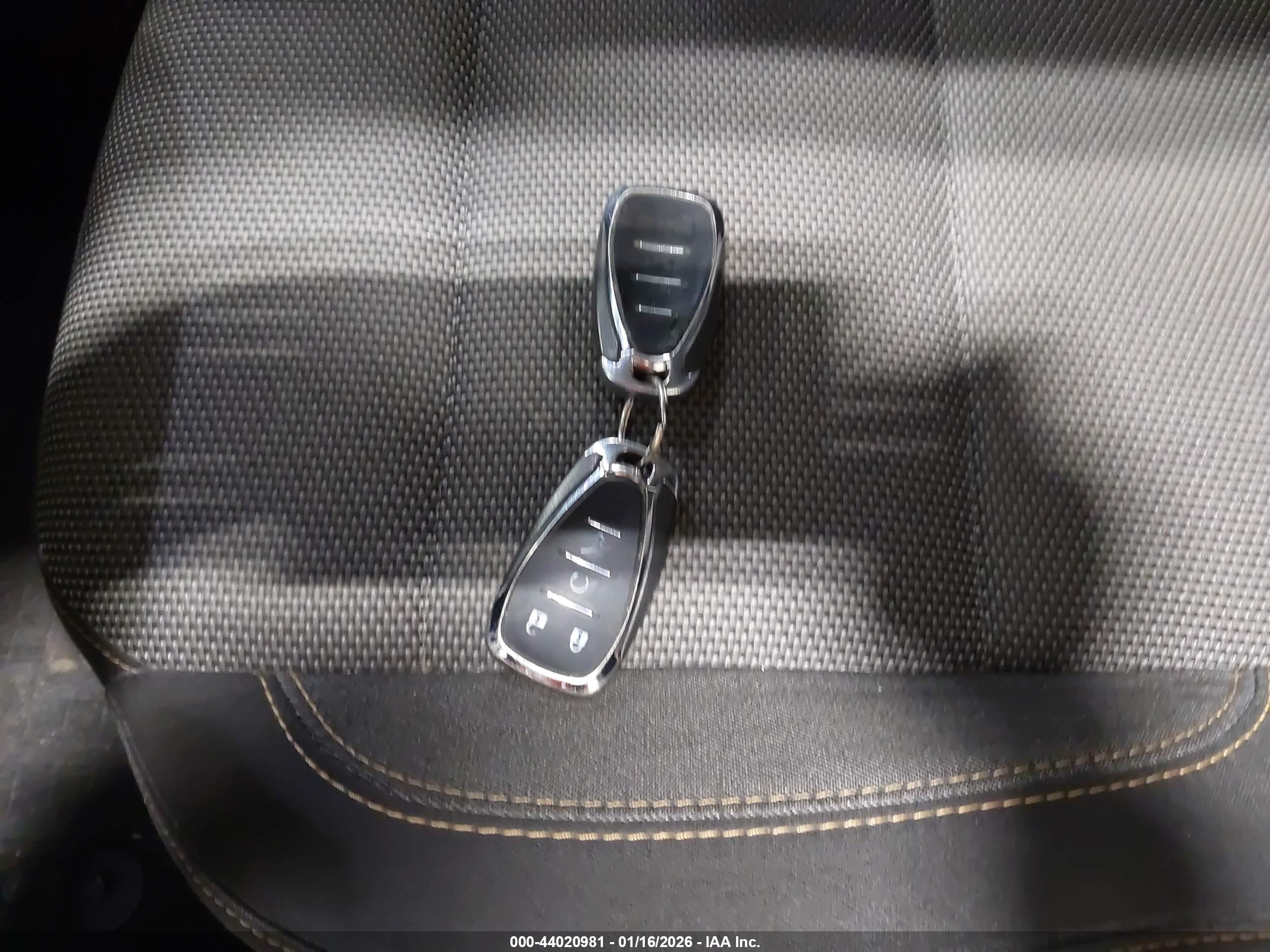 CHEVROLET TRAVERSE image 11