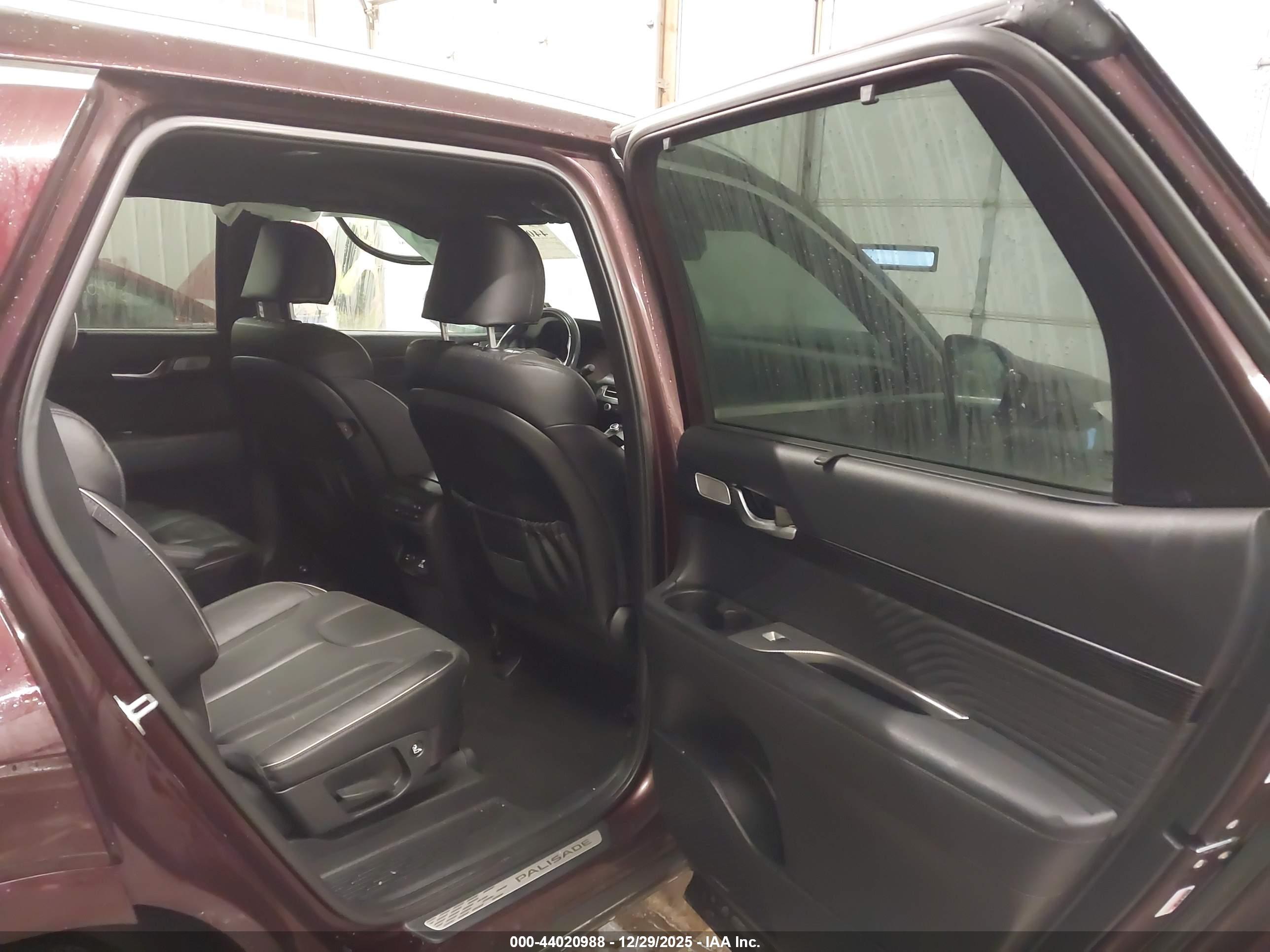 HYUNDAI PALISADE image 8