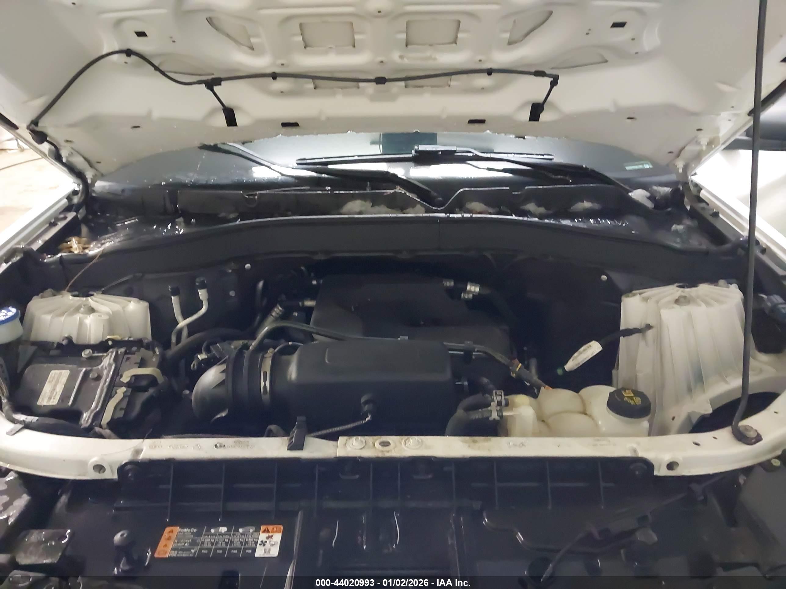 FORD EXPLORER image 10