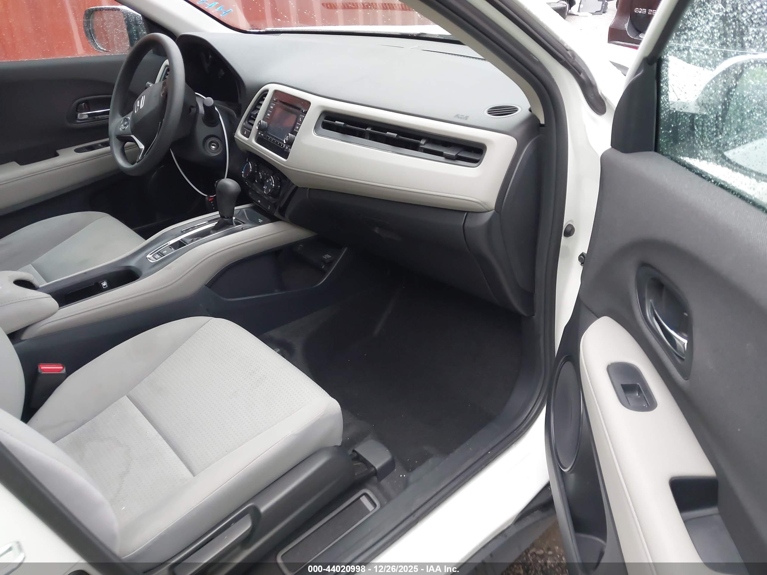 HONDA HR-V image 5