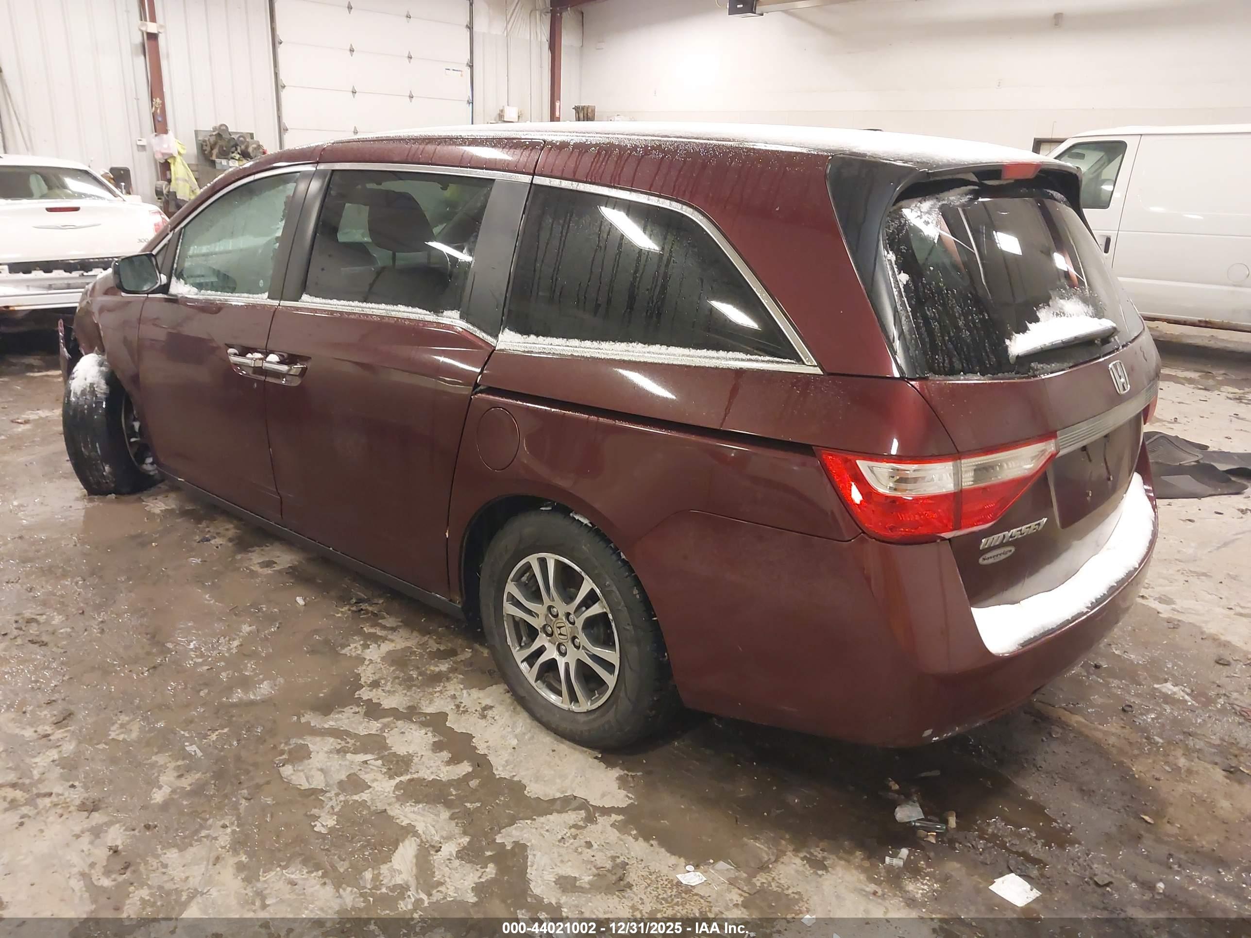 HONDA ODYSSEY image 3