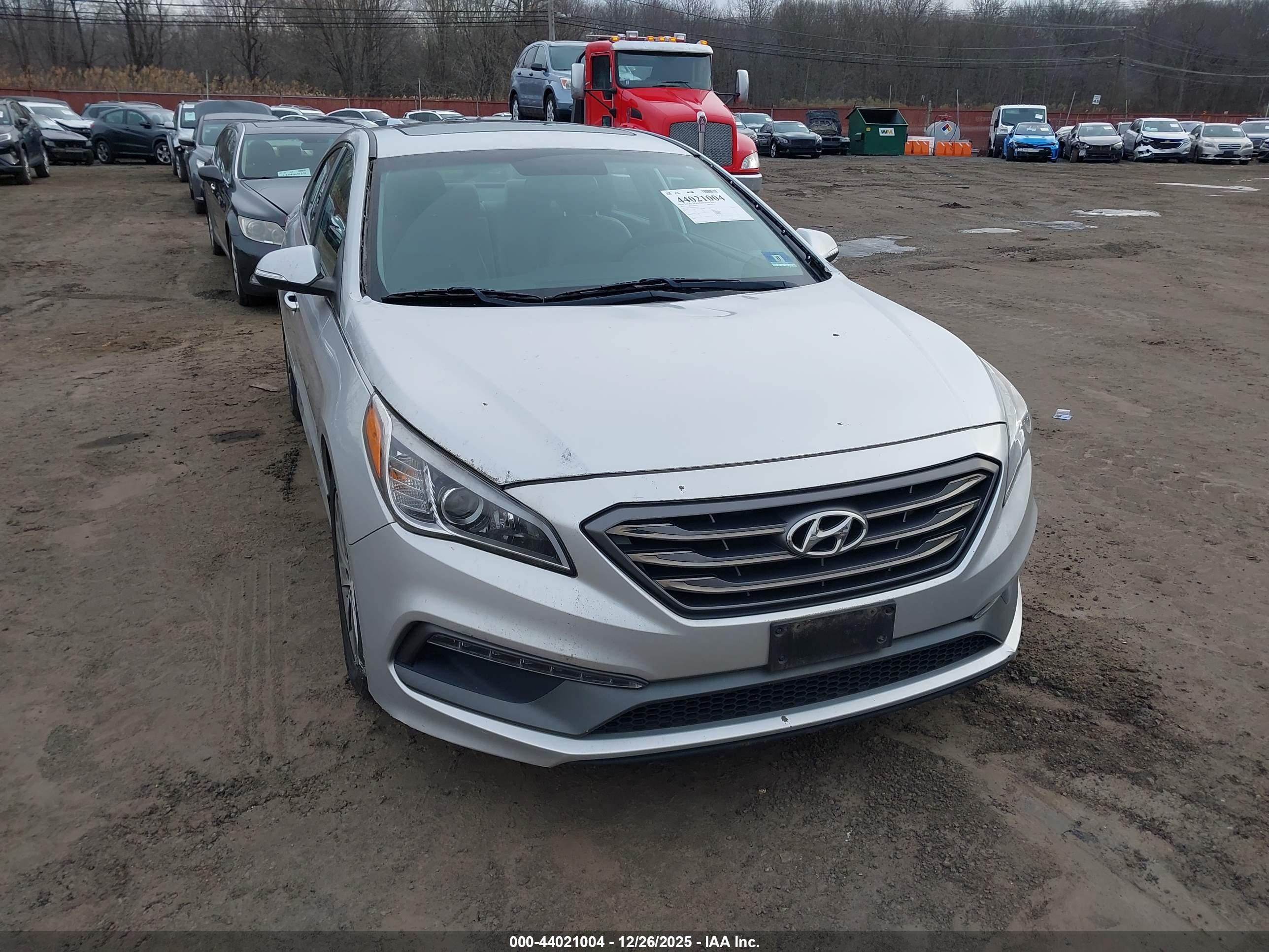 HYUNDAI SONATA image 6