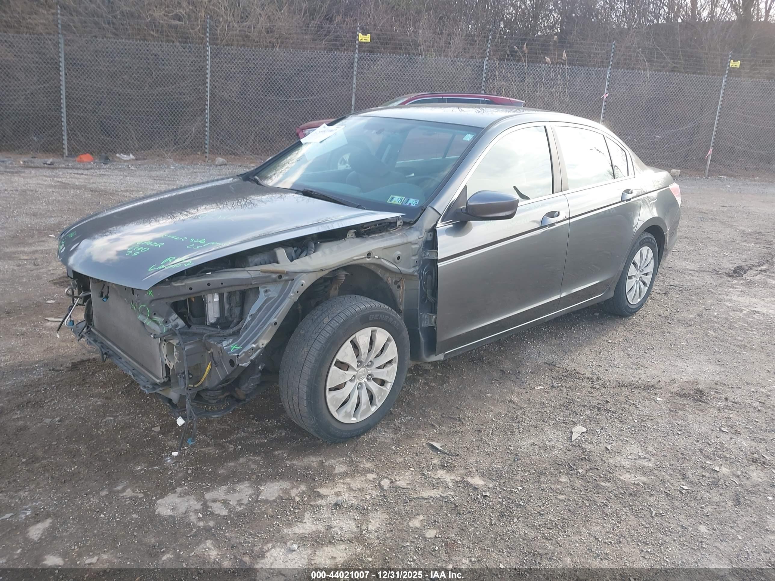 HONDA ACCORD image 2