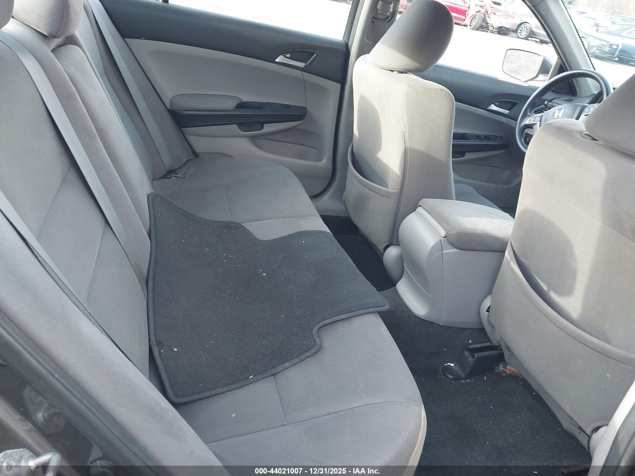 HONDA ACCORD image 8
