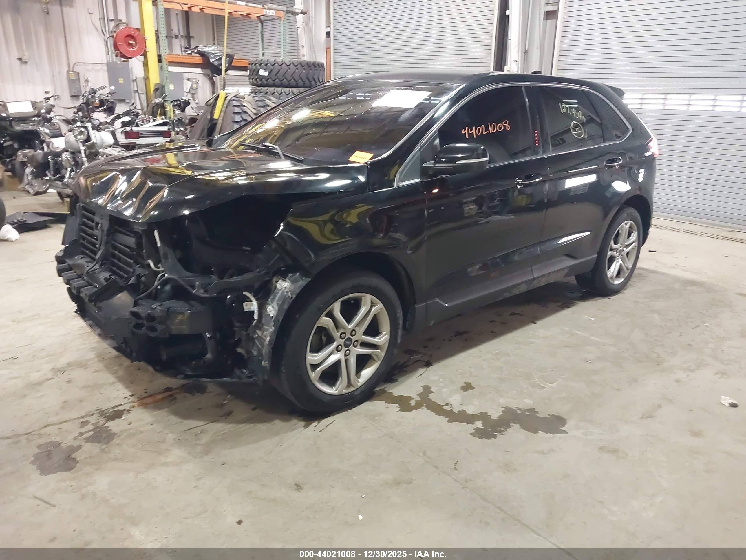 FORD EDGE image 2