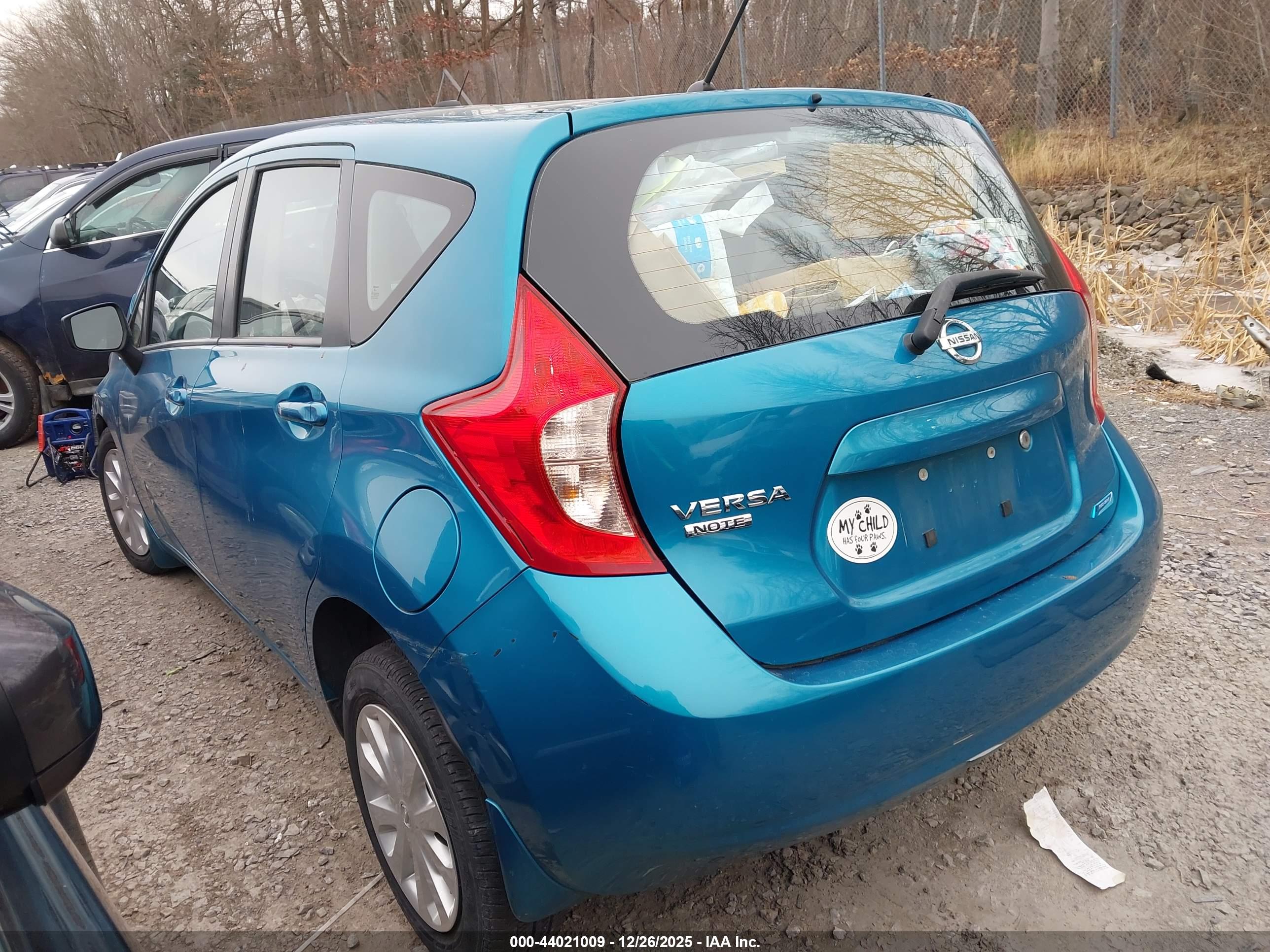 NISSAN VERSA image 3