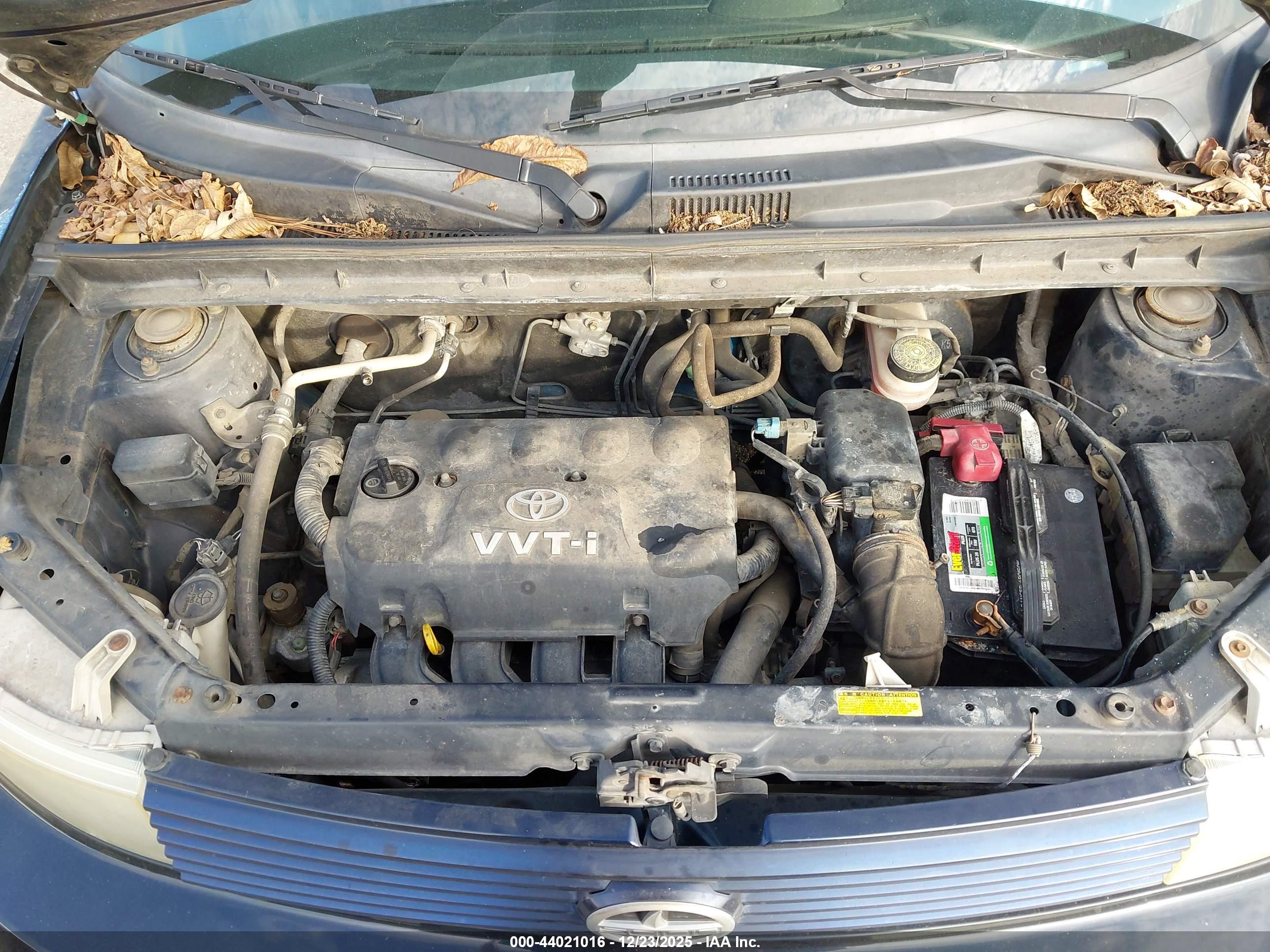 SCION XB image 10