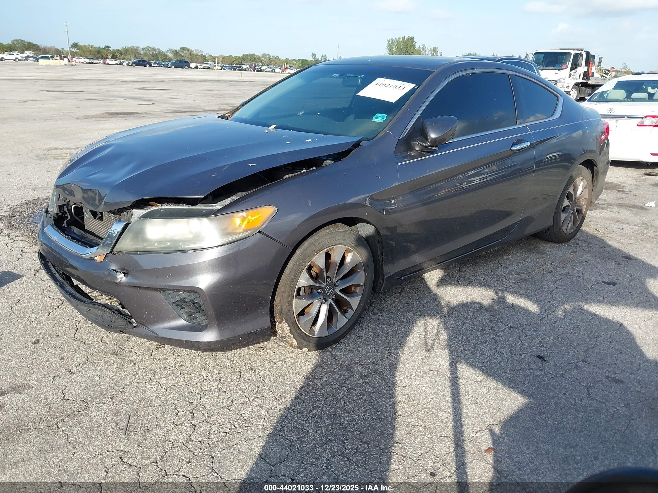 HONDA ACCORD image 2