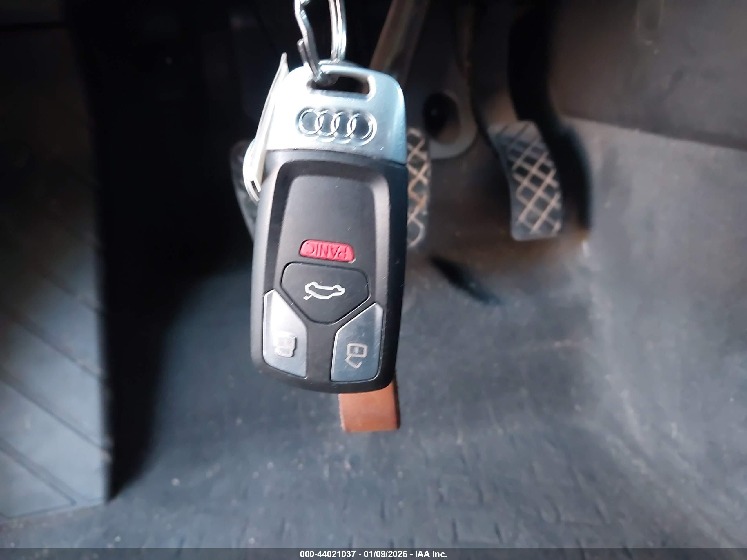 AUDI Q5 image 11