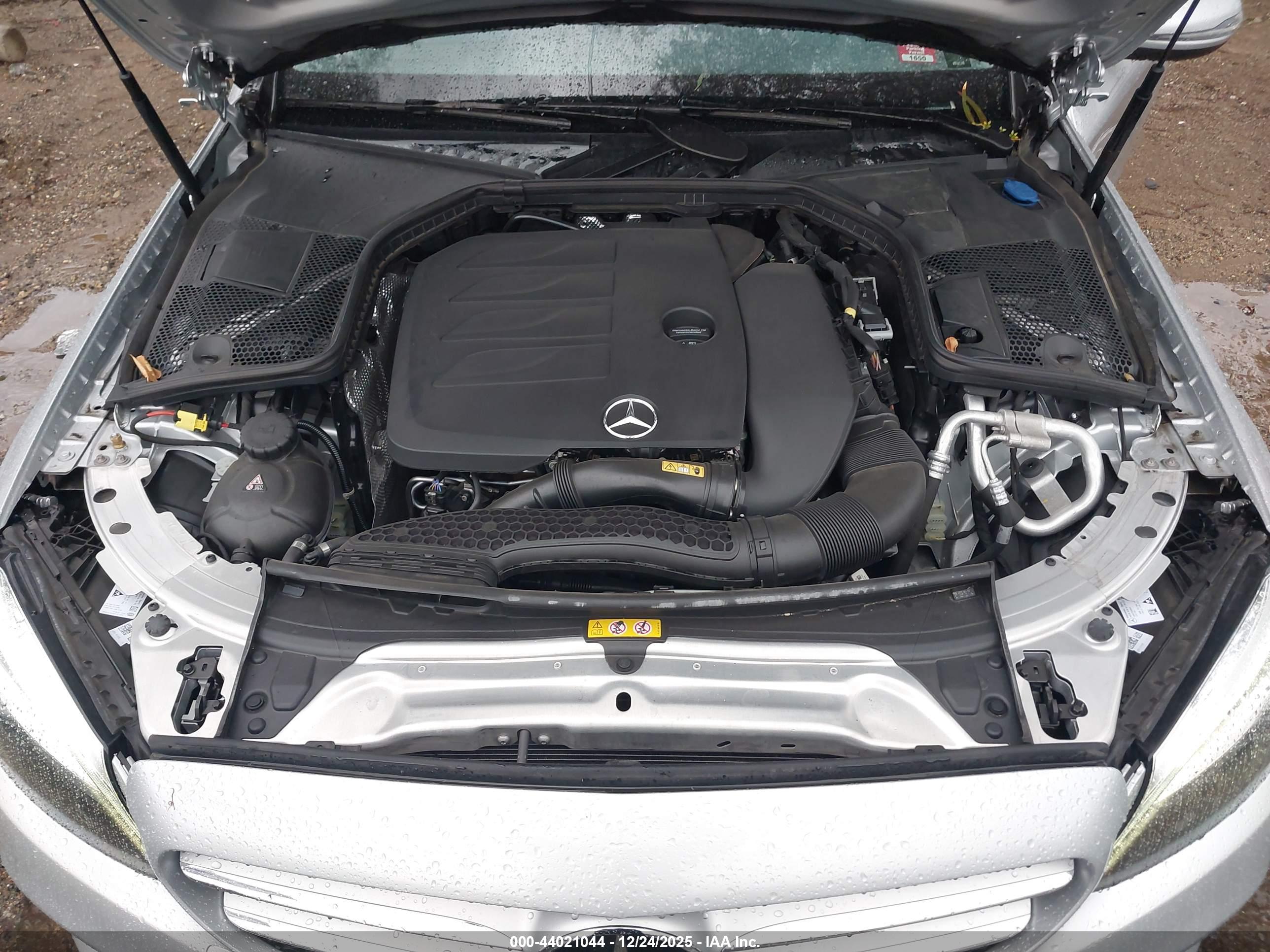 MERCEDES-BENZ C image 10