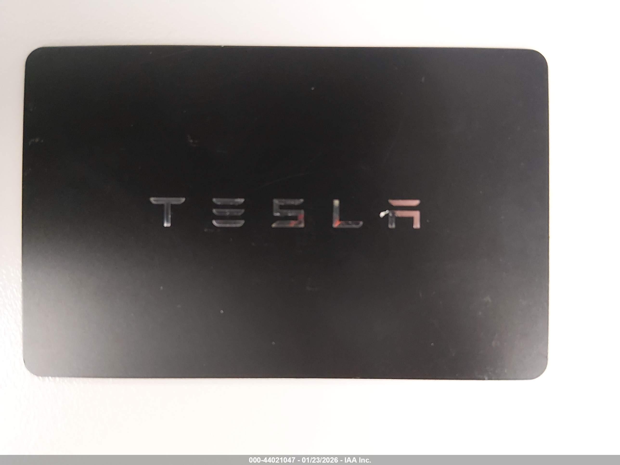 TESLA MODEL image 11