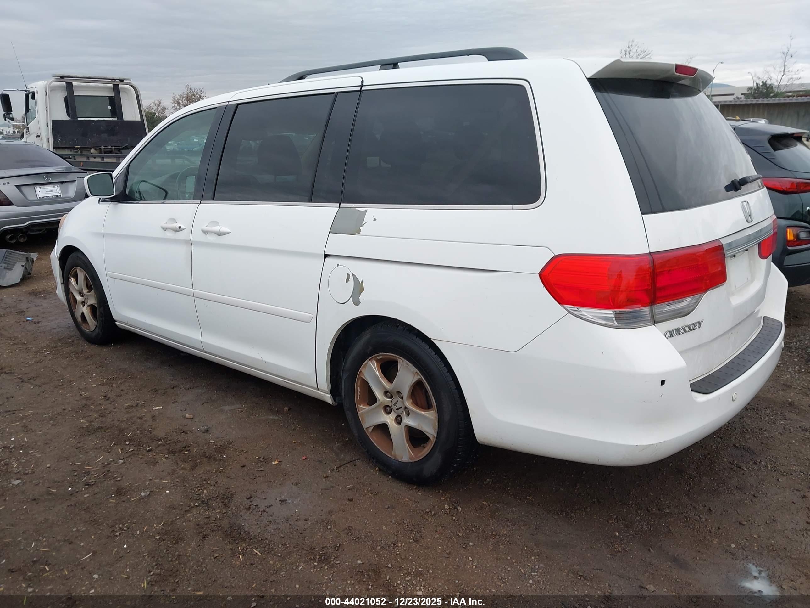 HONDA ODYSSEY image 3