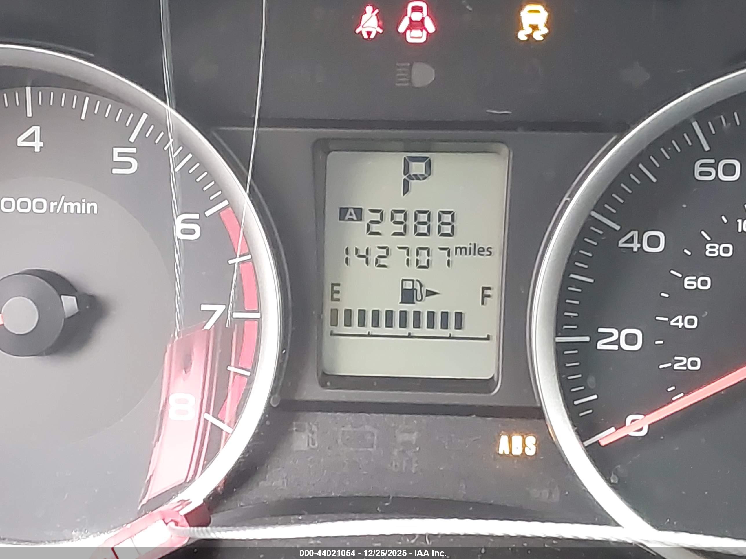 SUBARU FORESTER image 7