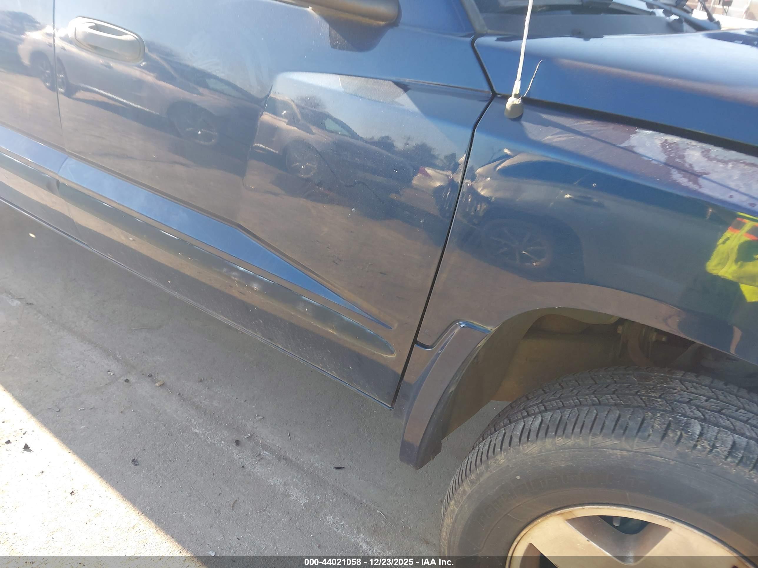 DODGE DAKOTA image 6
