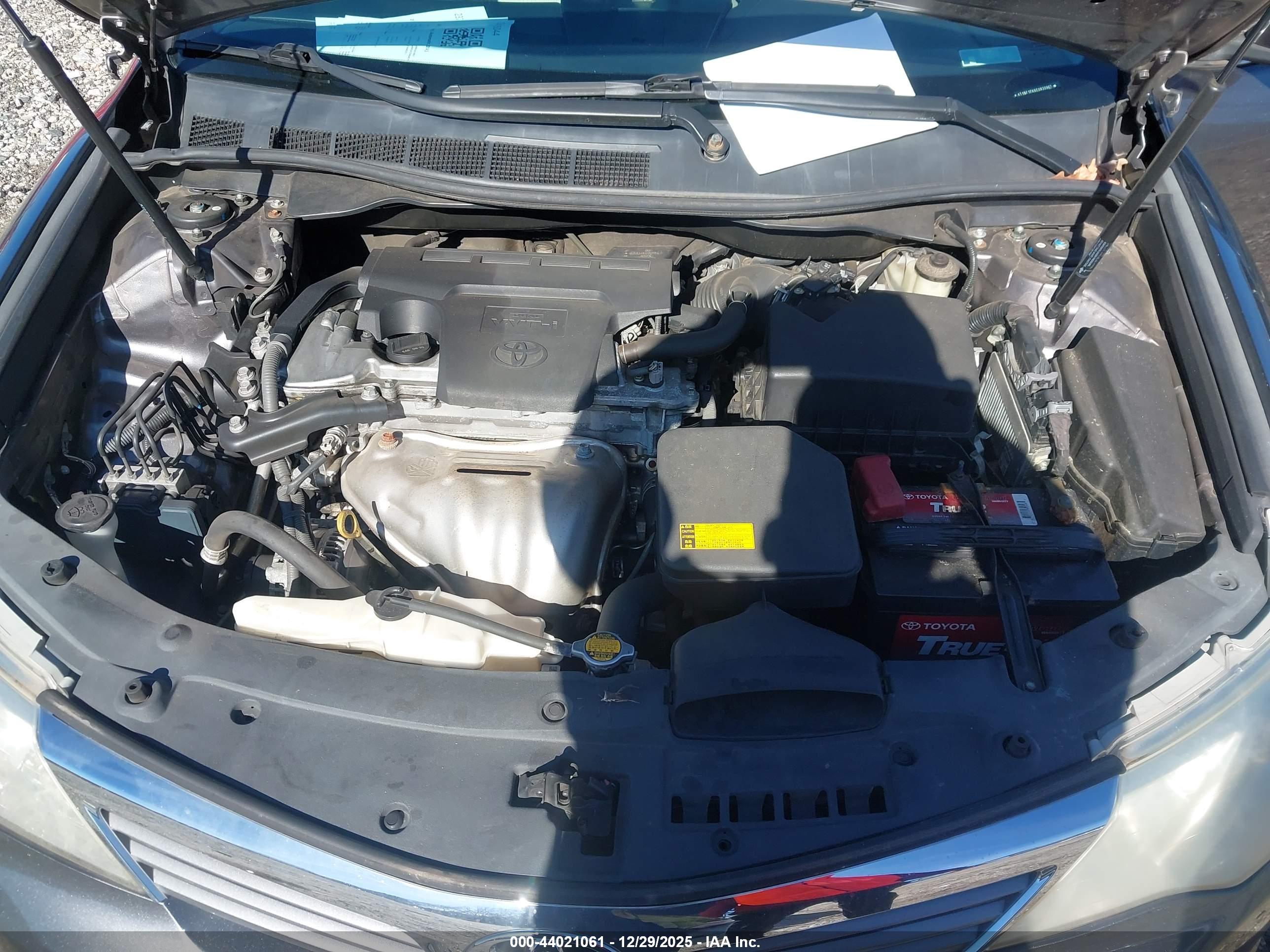 TOYOTA CAMRY image 10