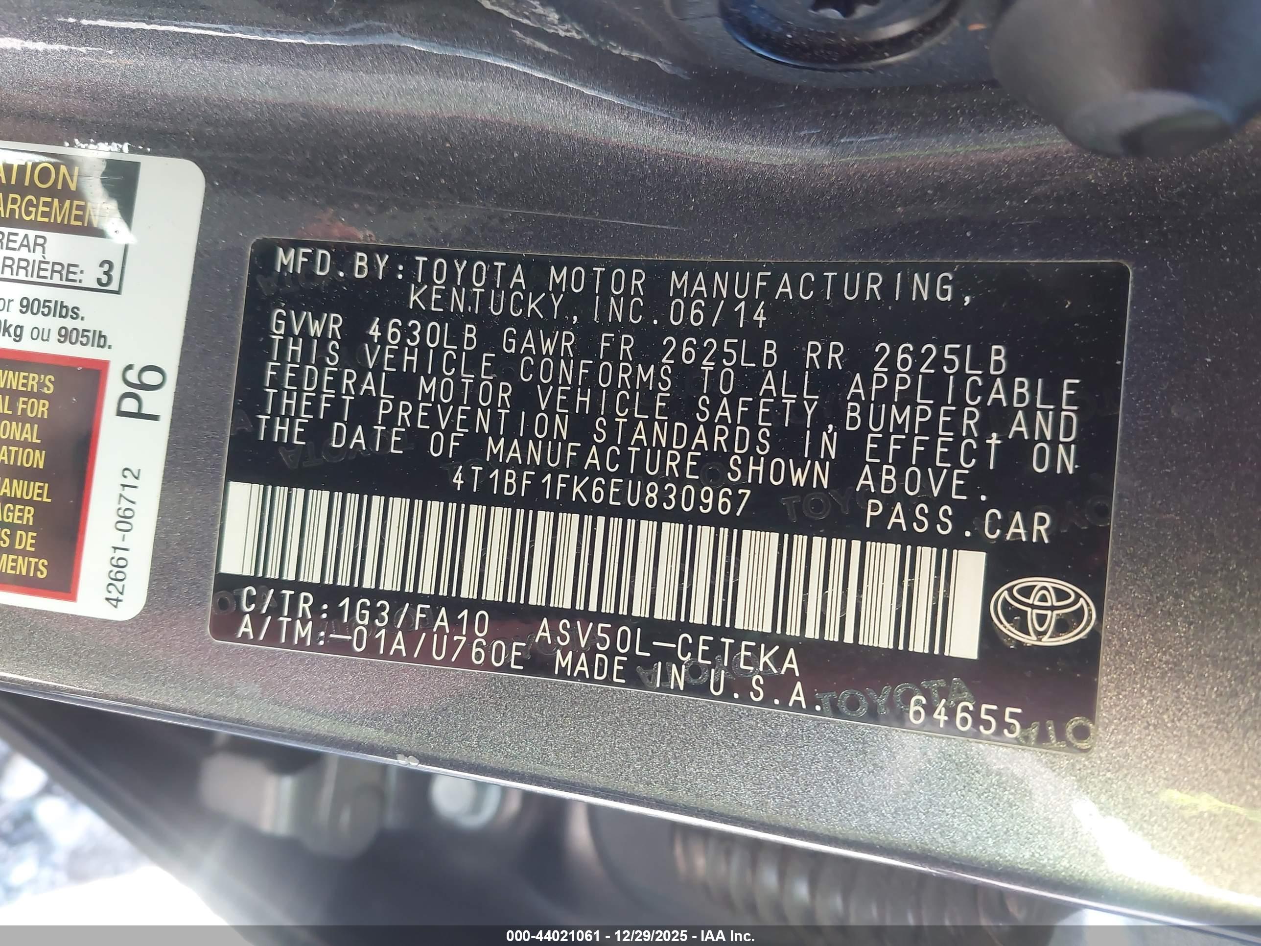 TOYOTA CAMRY image 9