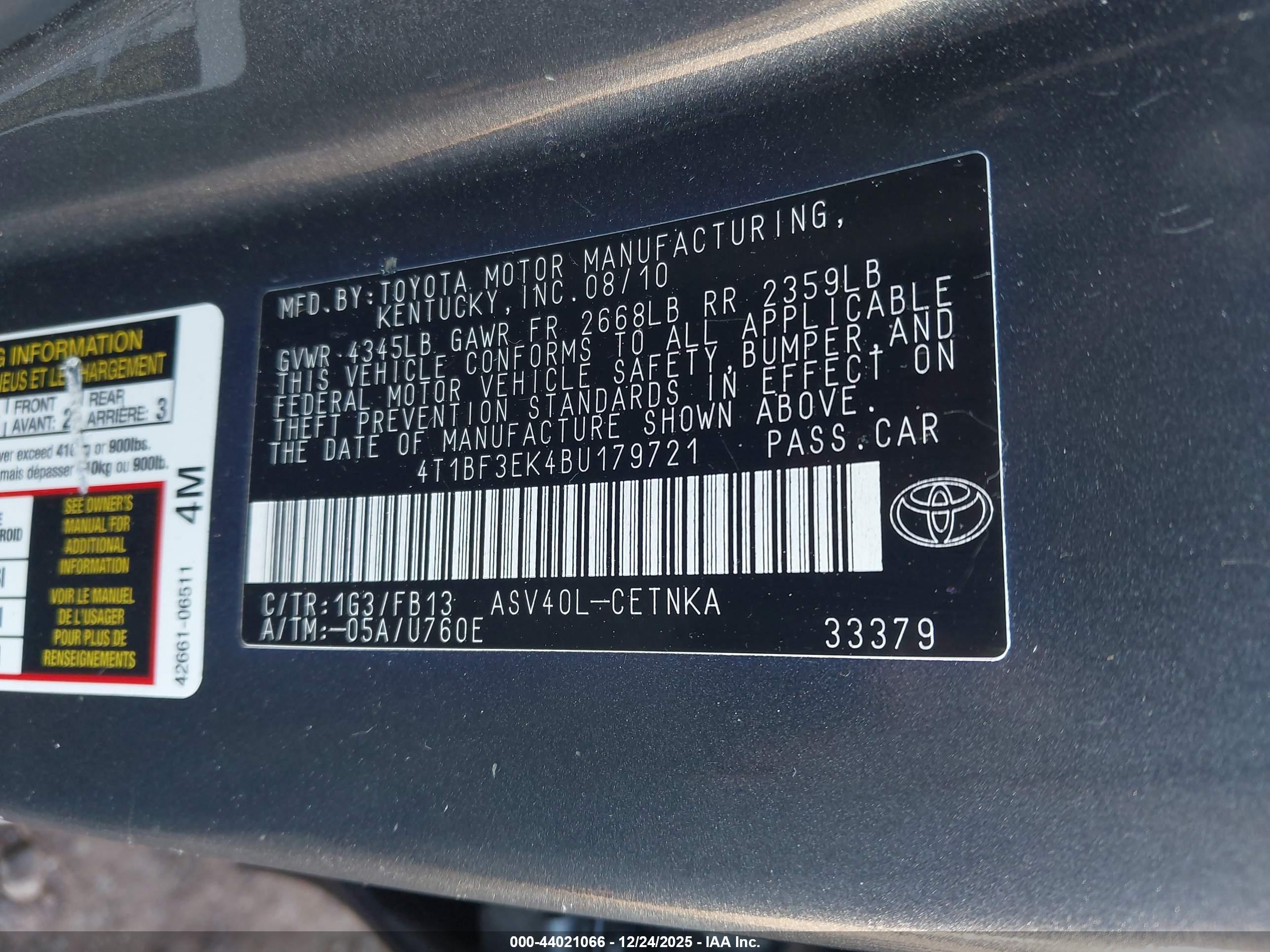 TOYOTA CAMRY image 9